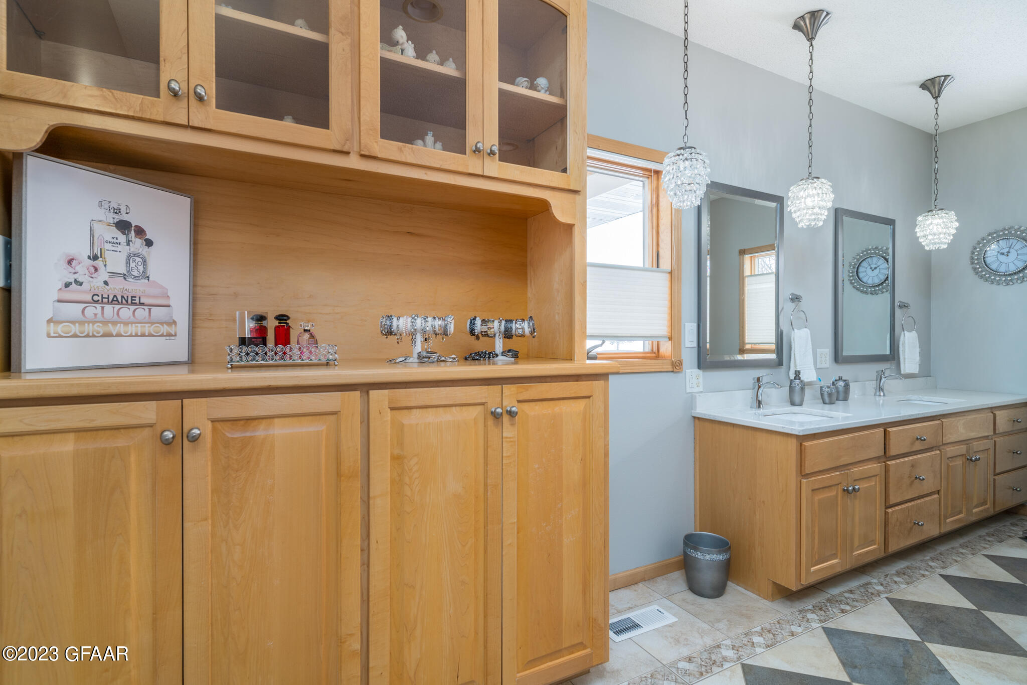 3720 S 69TH Street