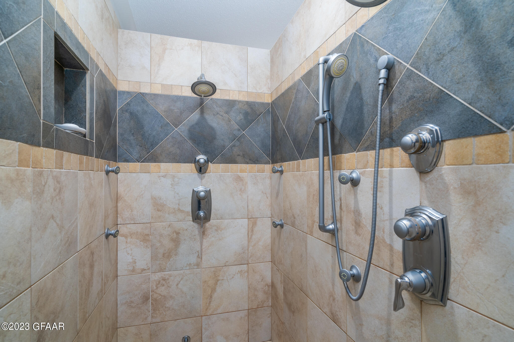 3720 S 69TH Street