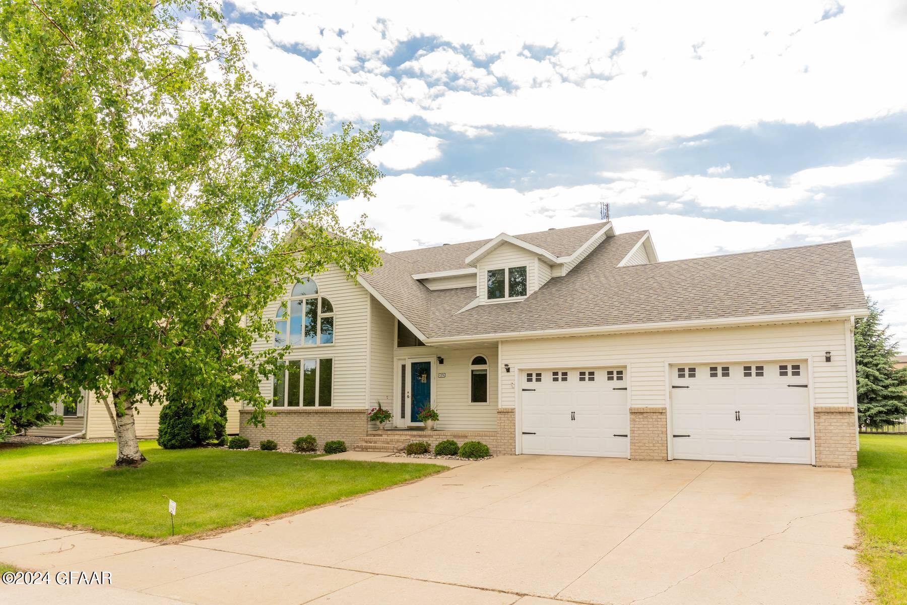1274 RUSSET Circle
