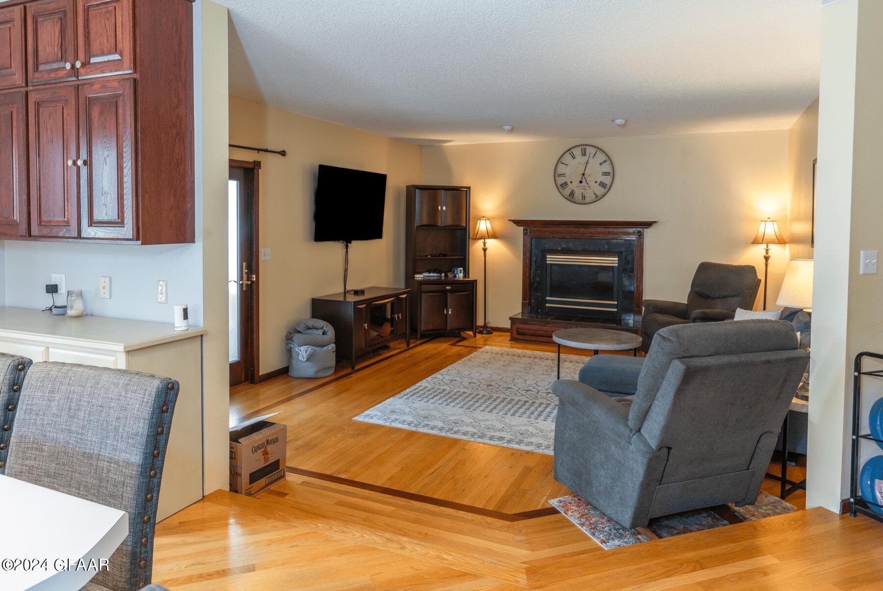 1274 RUSSET Circle