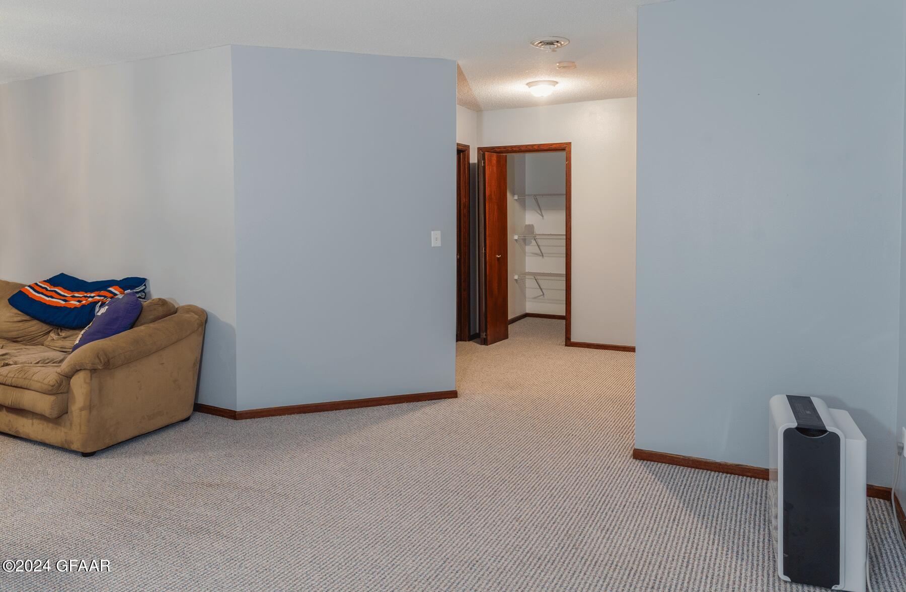 1274 RUSSET Circle