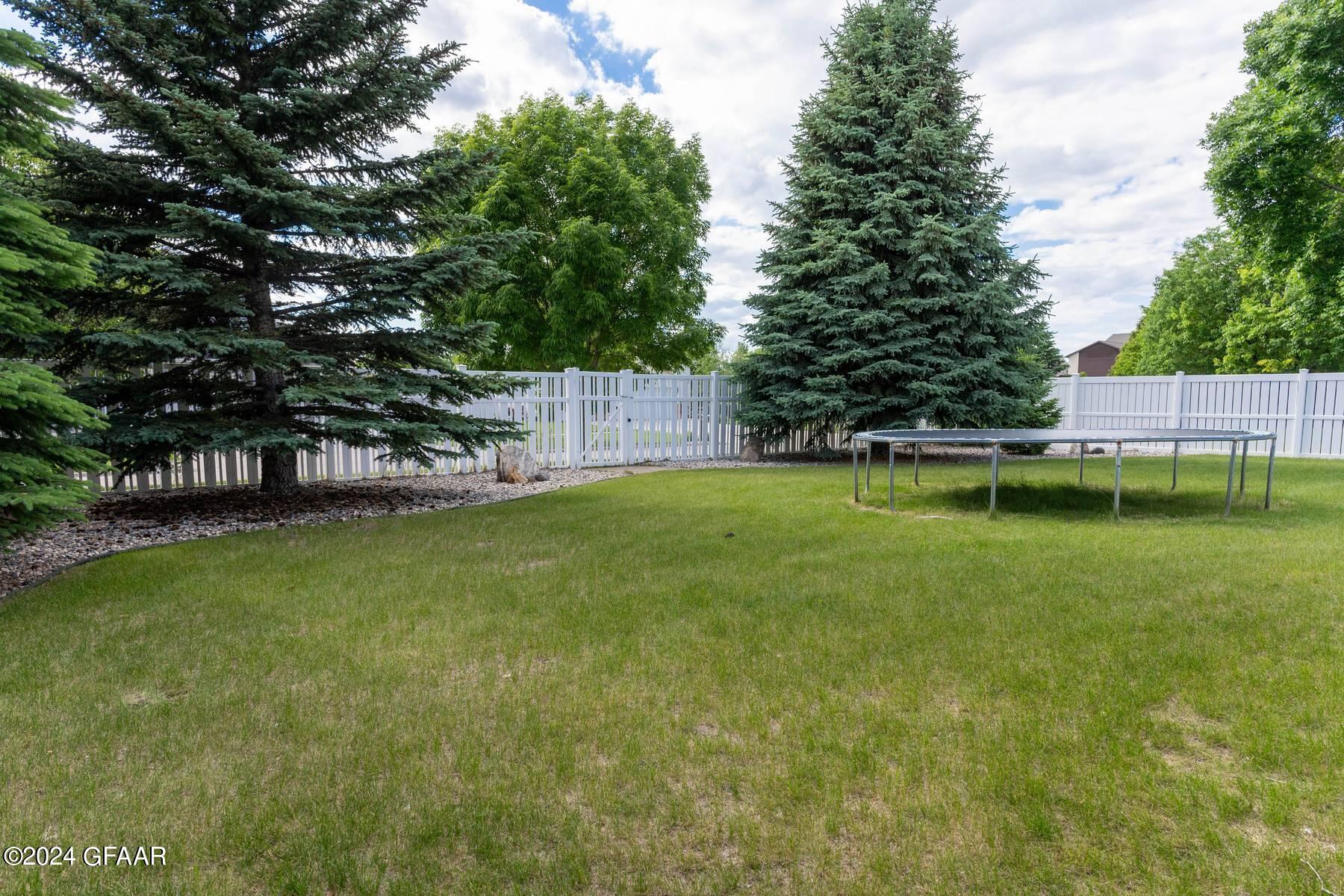 1274 RUSSET Circle