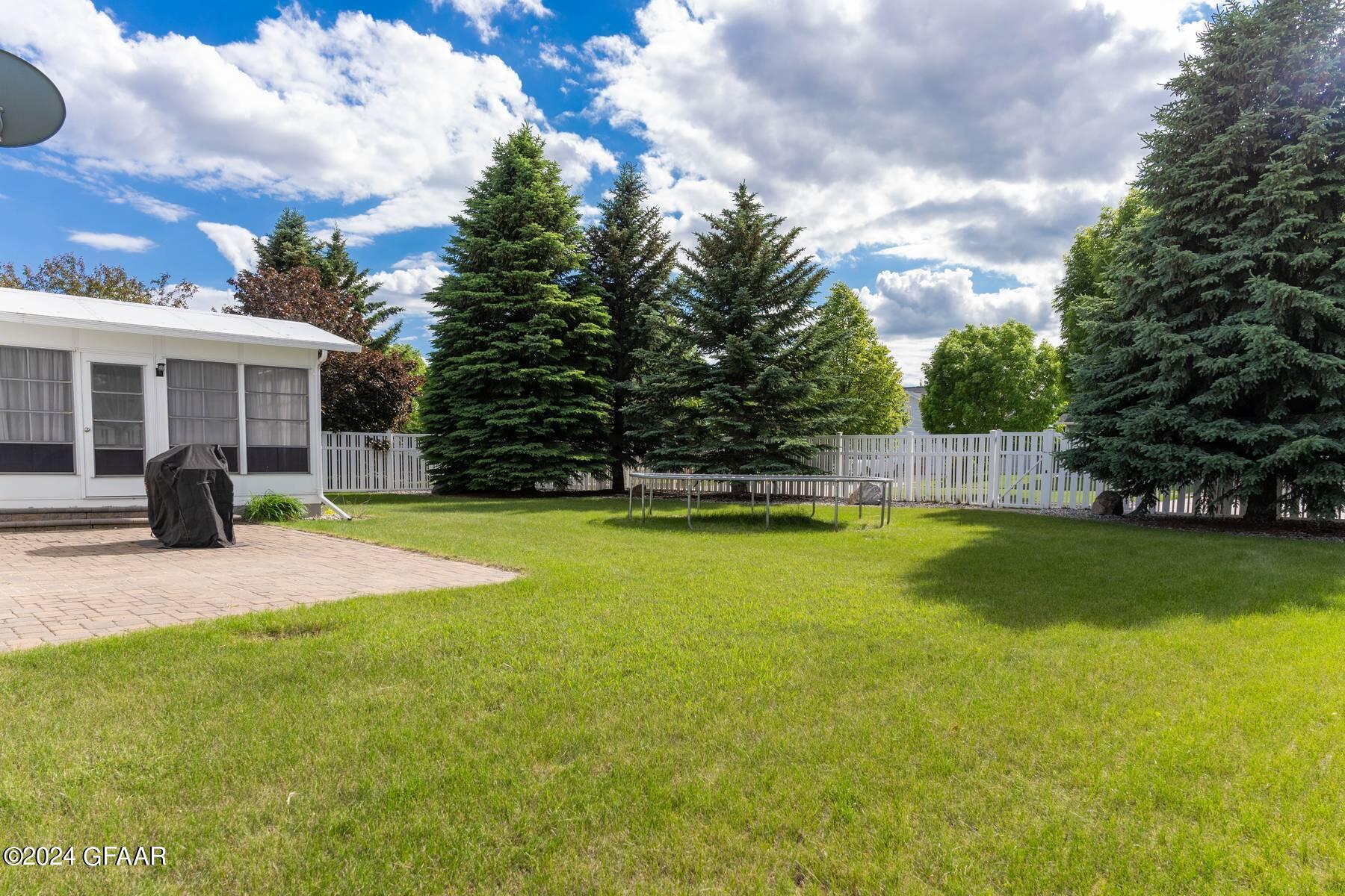 1274 RUSSET Circle