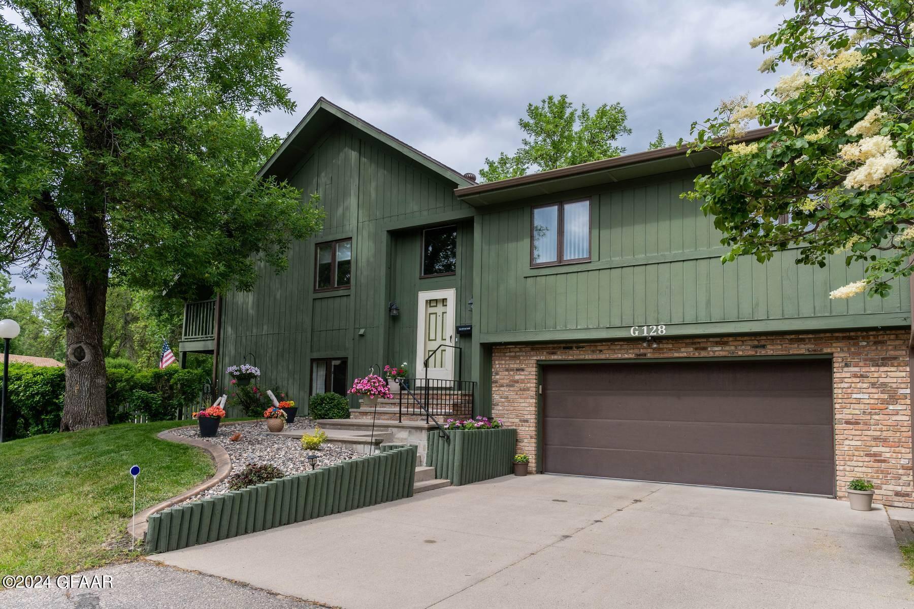 815 40TH Avenue S, G 128