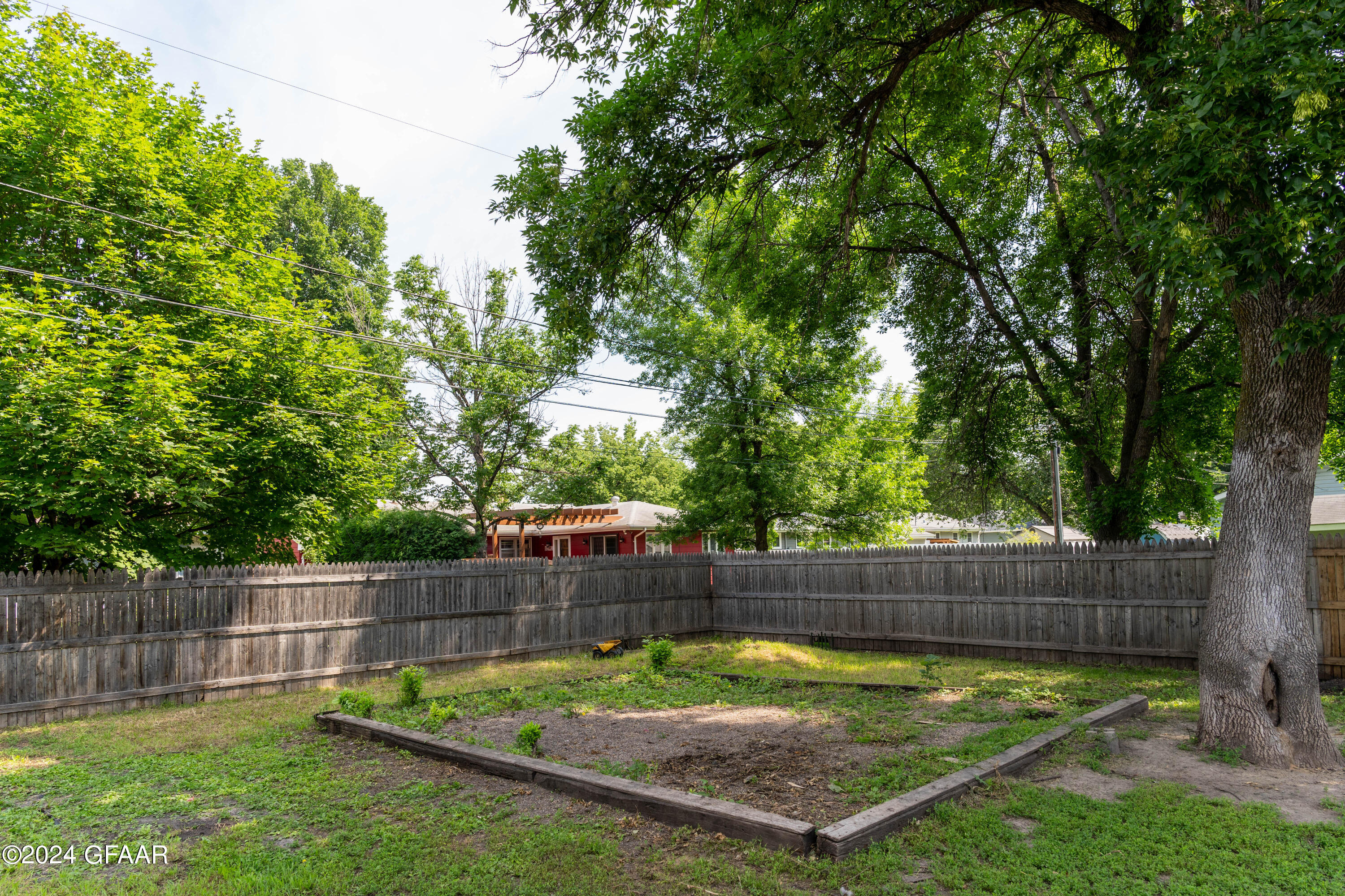 1102 LETNES Drive