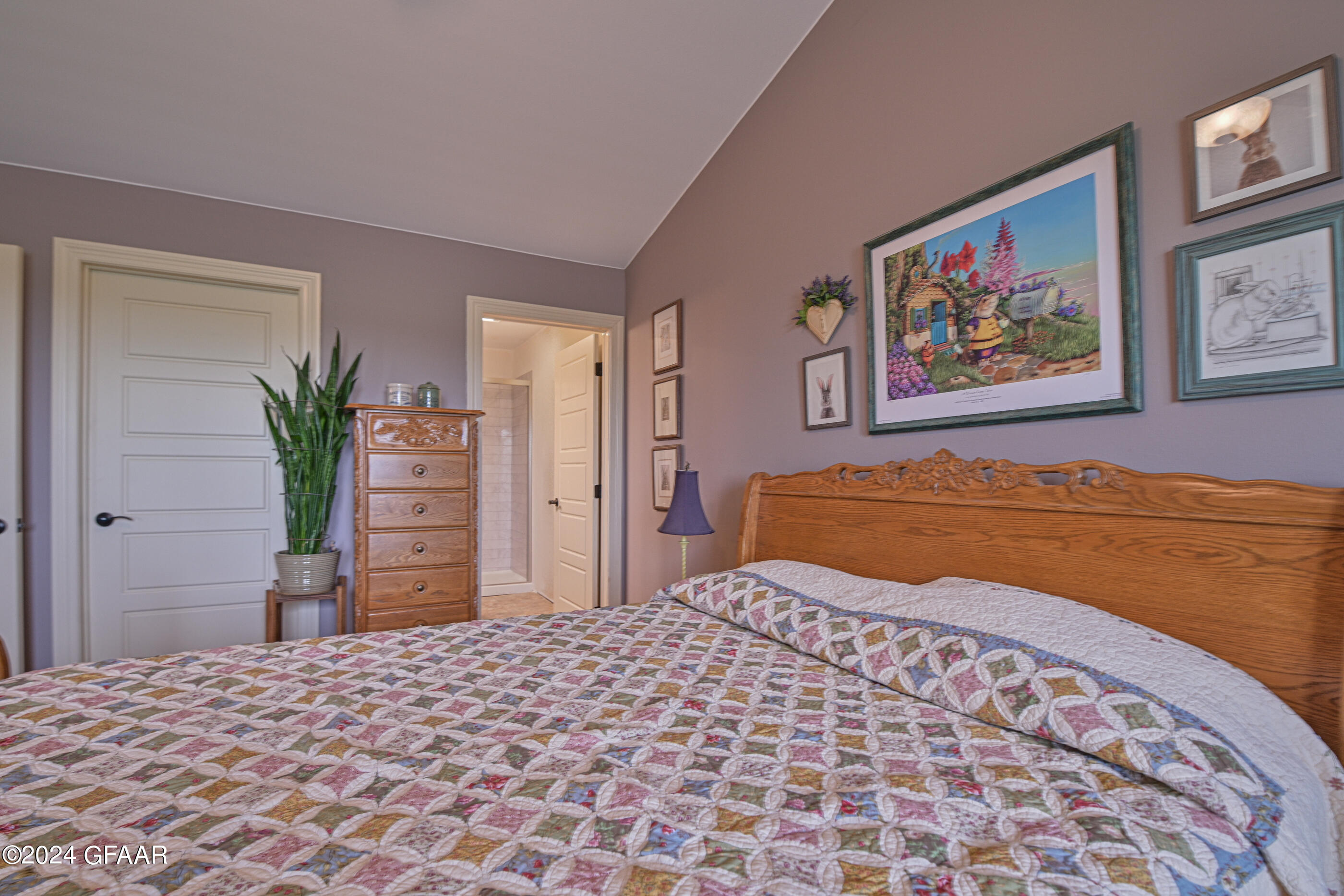 1500 ARDMORE Avenue S