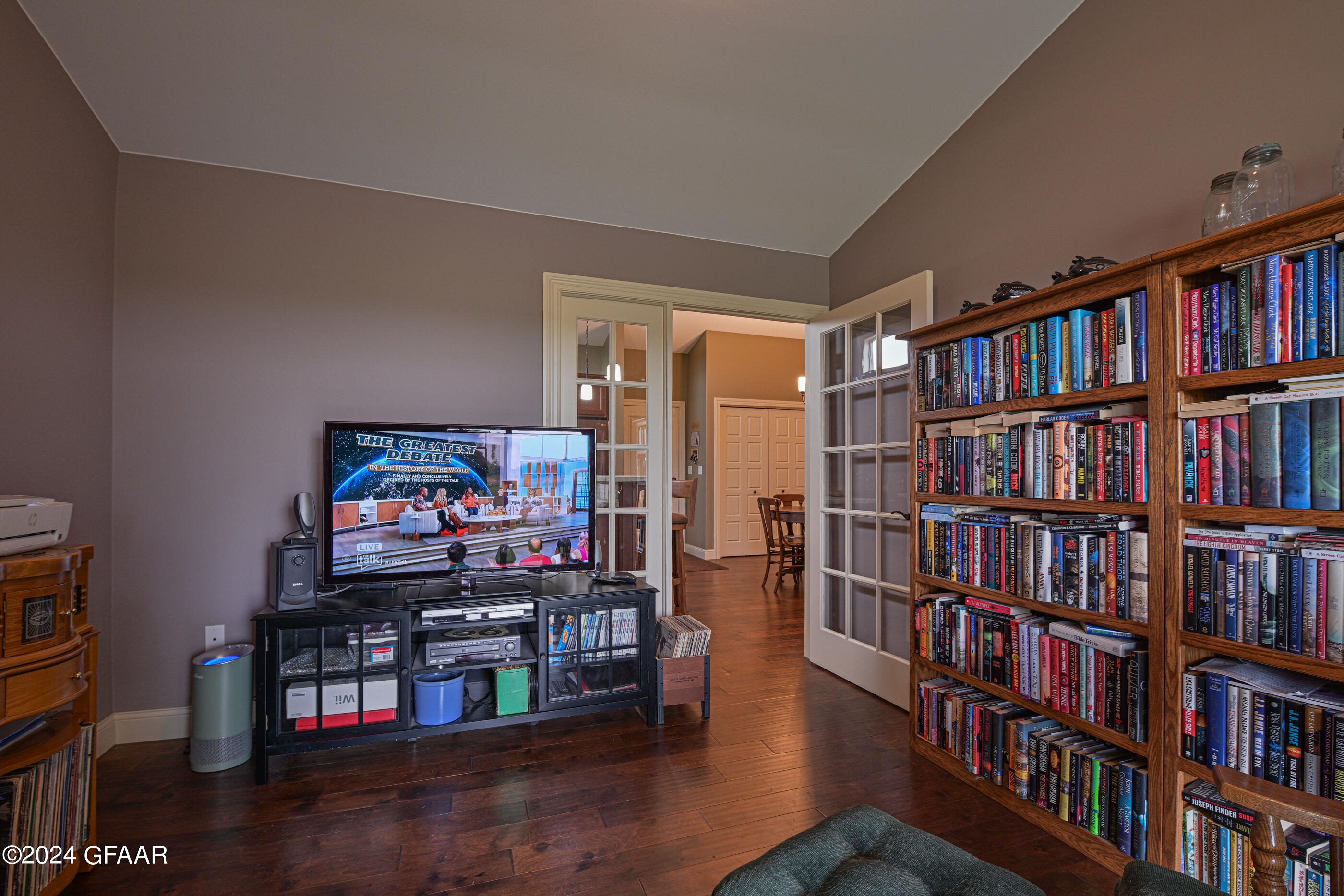 1500 ARDMORE Avenue S