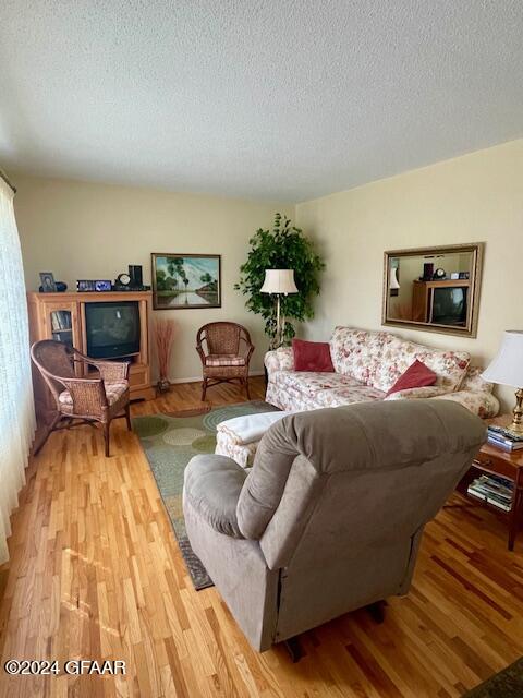 442 GREENWOOD Drive SE