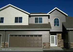 4904 CURT CIRCLE