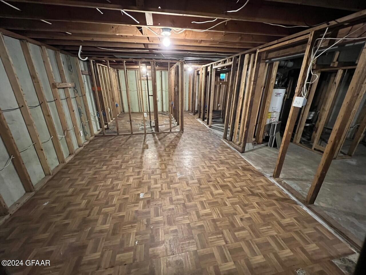 1803 10TH Avenue NW