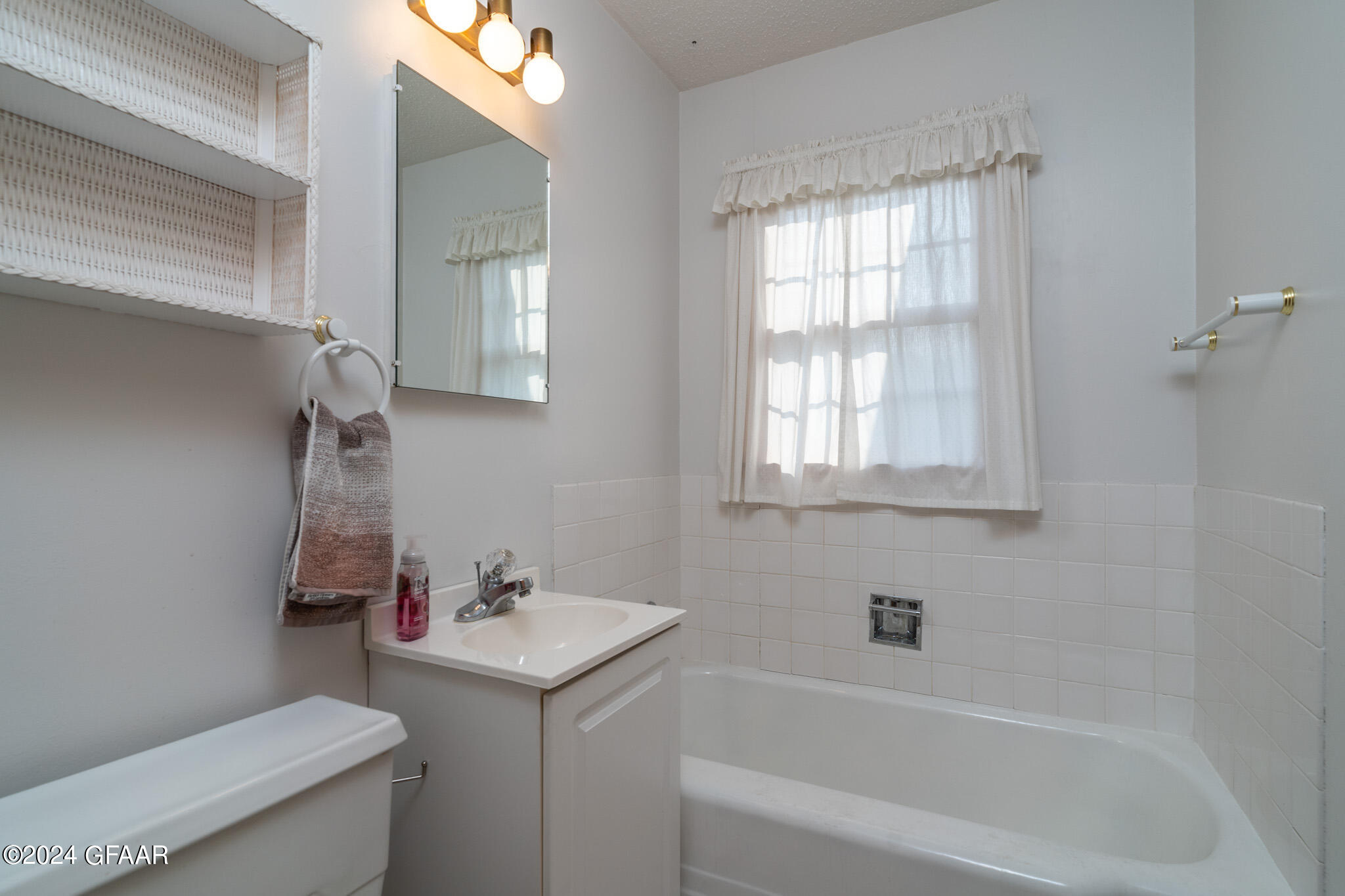 1201 ALEXANDER Street