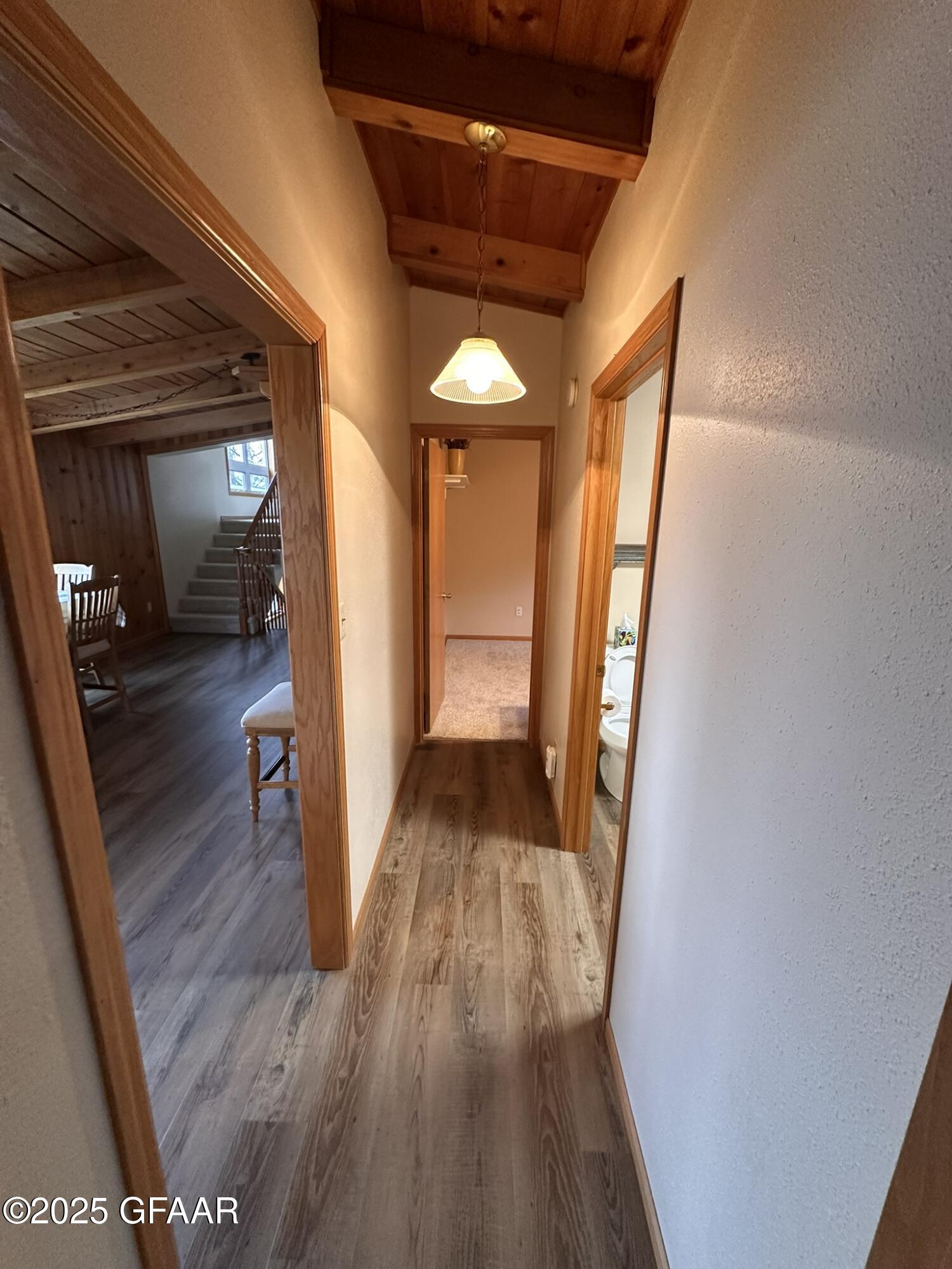 15672 N TRINITY PT SE