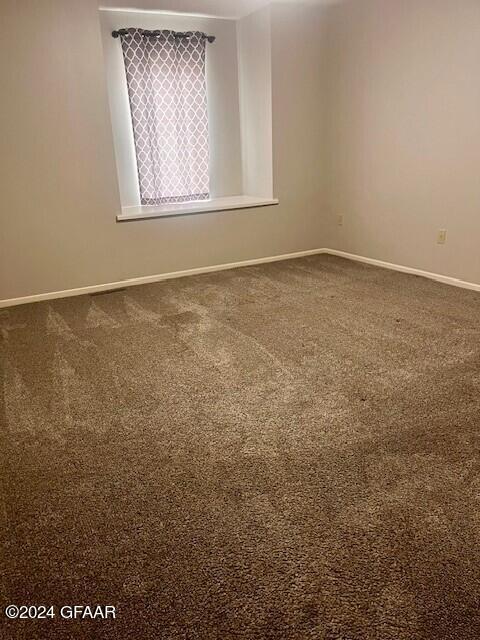 2285 KNIGHTSBRIDGE Court