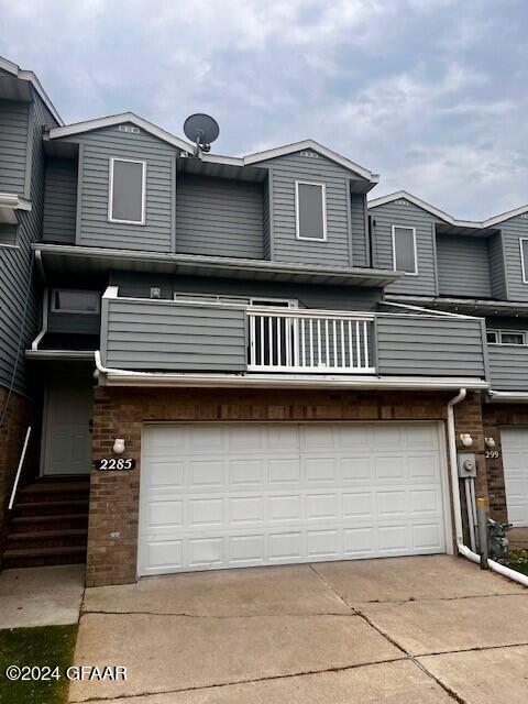 2285 KNIGHTSBRIDGE Court