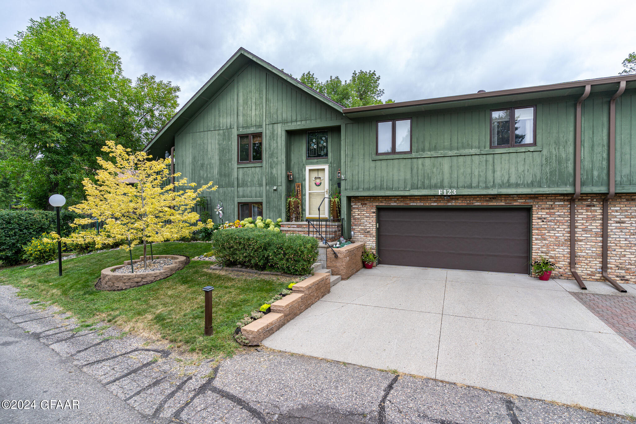 815 40TH Avenue S, F123