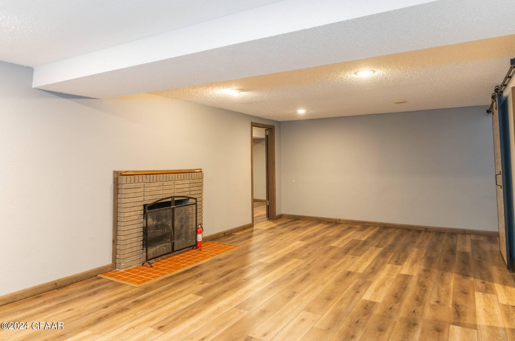 3005 BELMONT Road