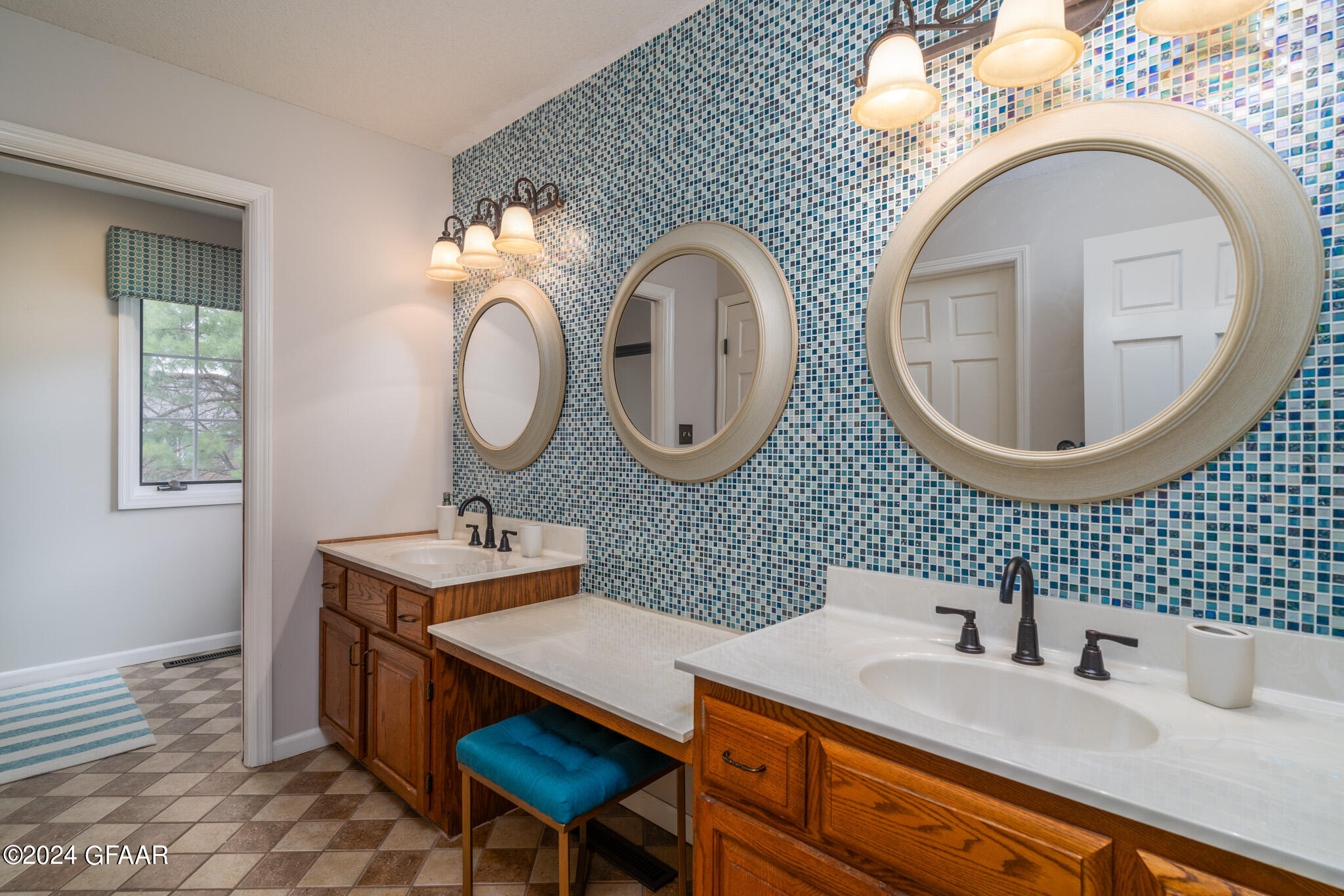 270 GRASSY HILLS Lane