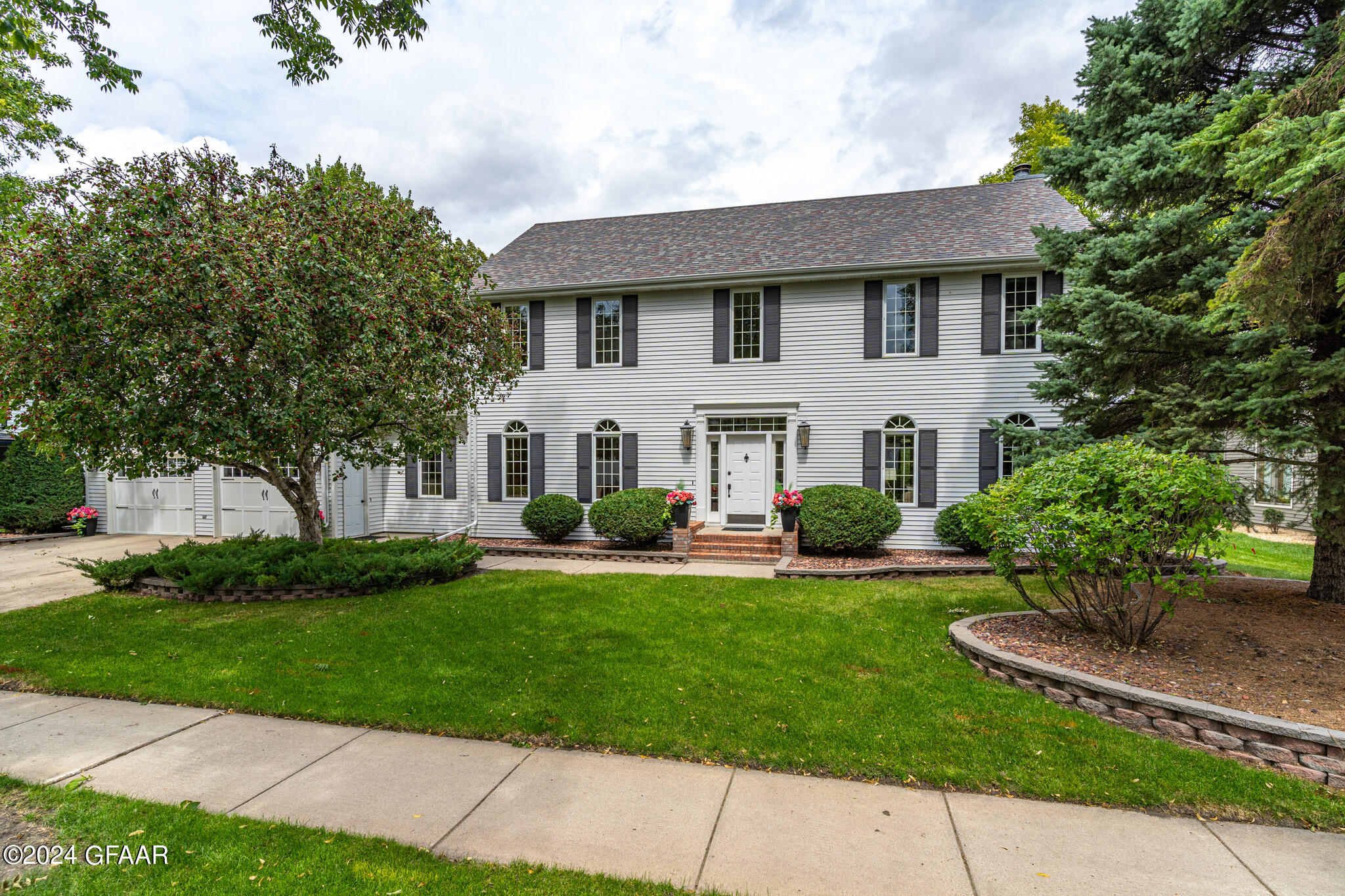 270 GRASSY HILLS Lane