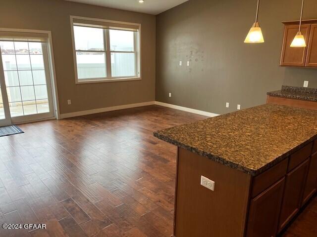 4906 CURT Circle