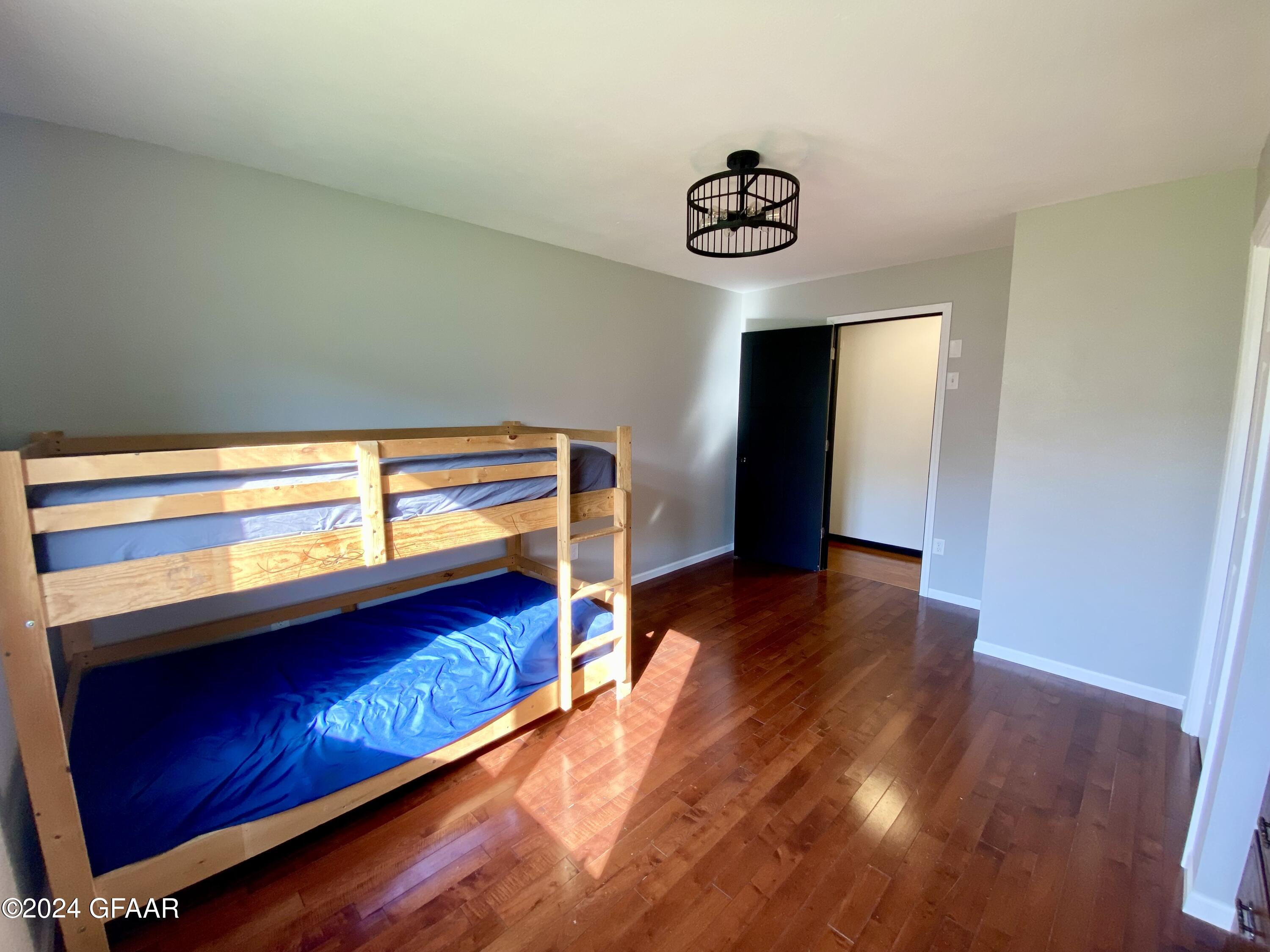 9786 97TH Street NE