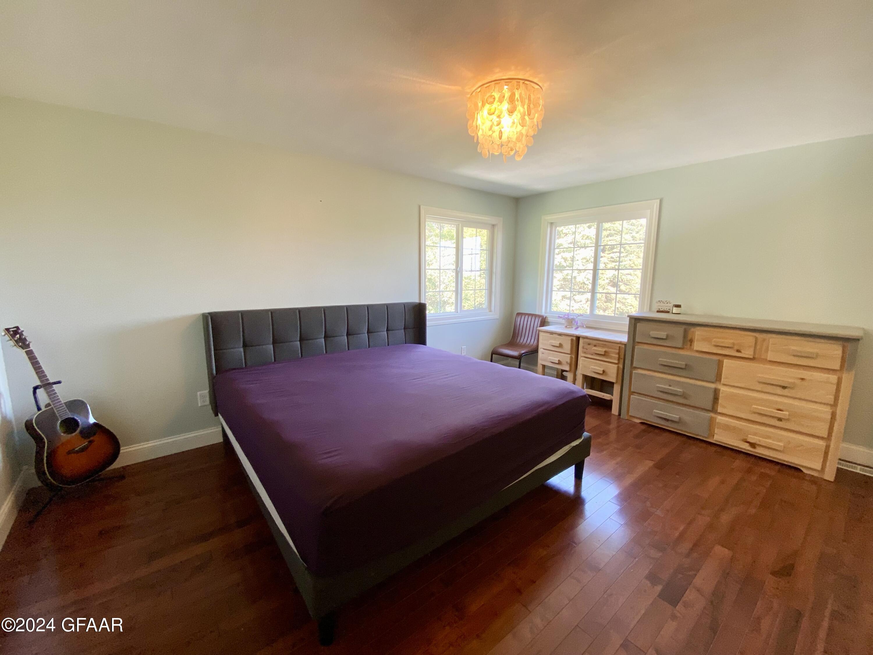 9786 97TH Street NE