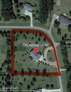 735 ASHLEY Lane NE