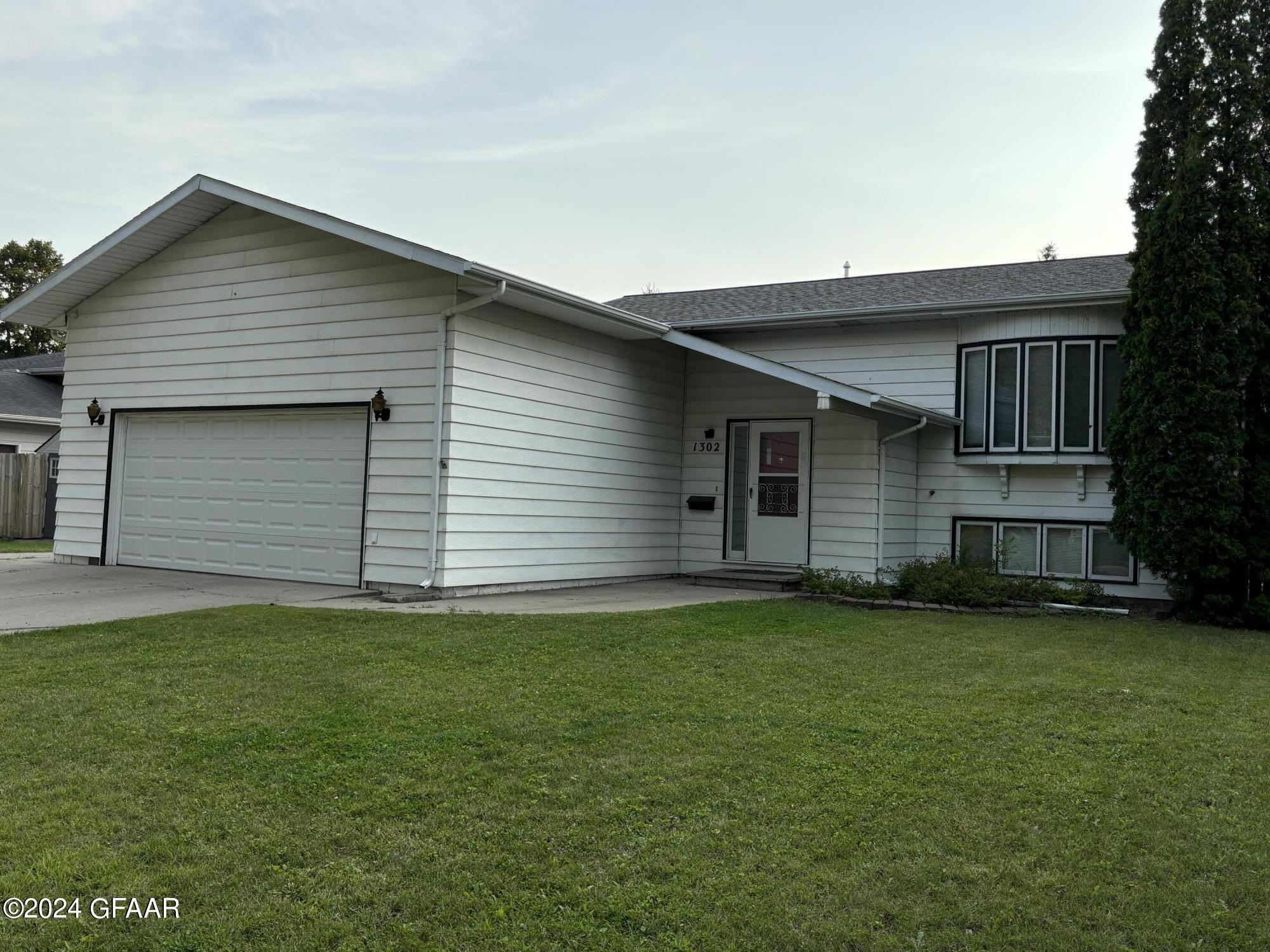 1302 RIDER Road