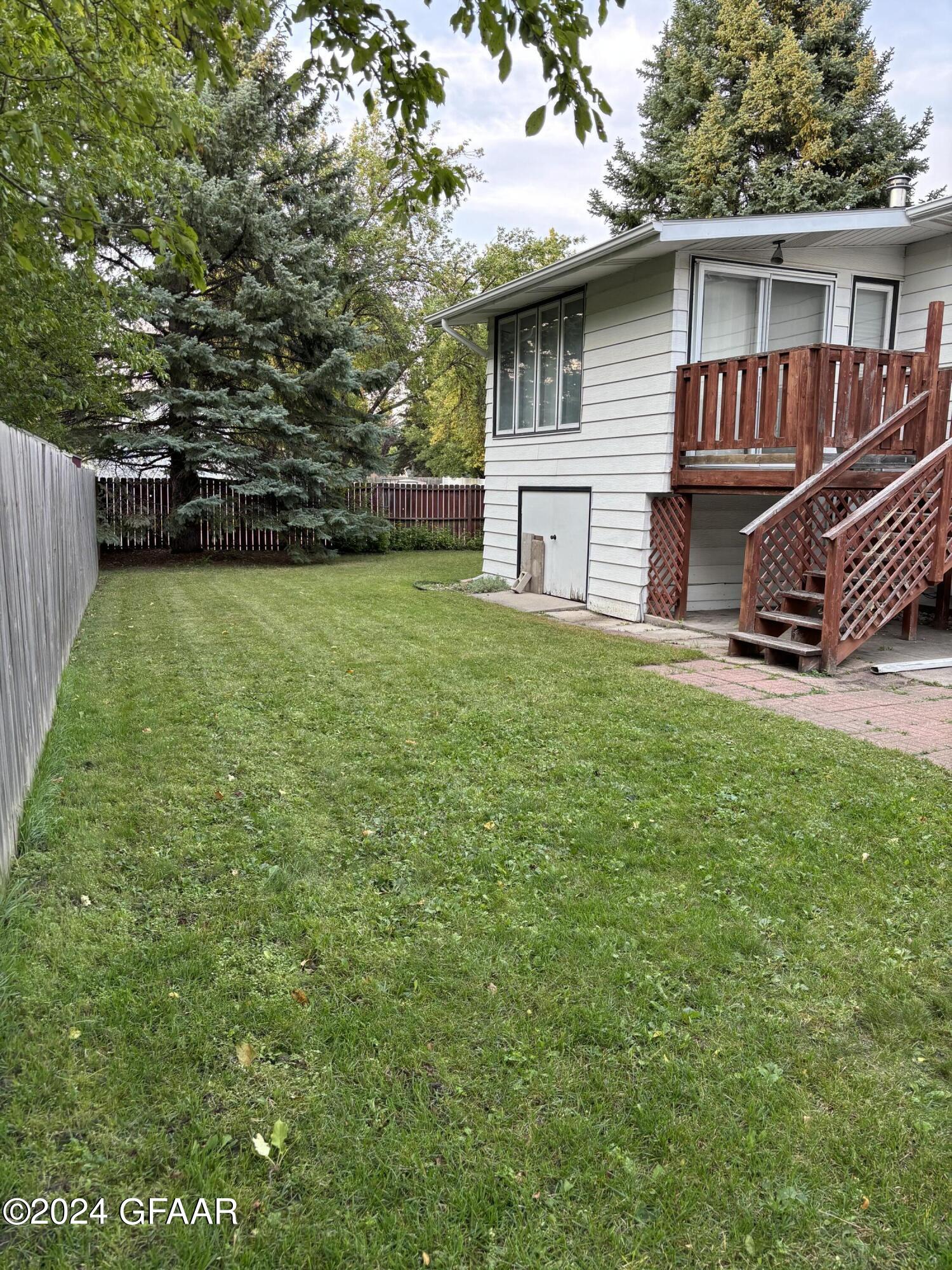 1302 RIDER Road