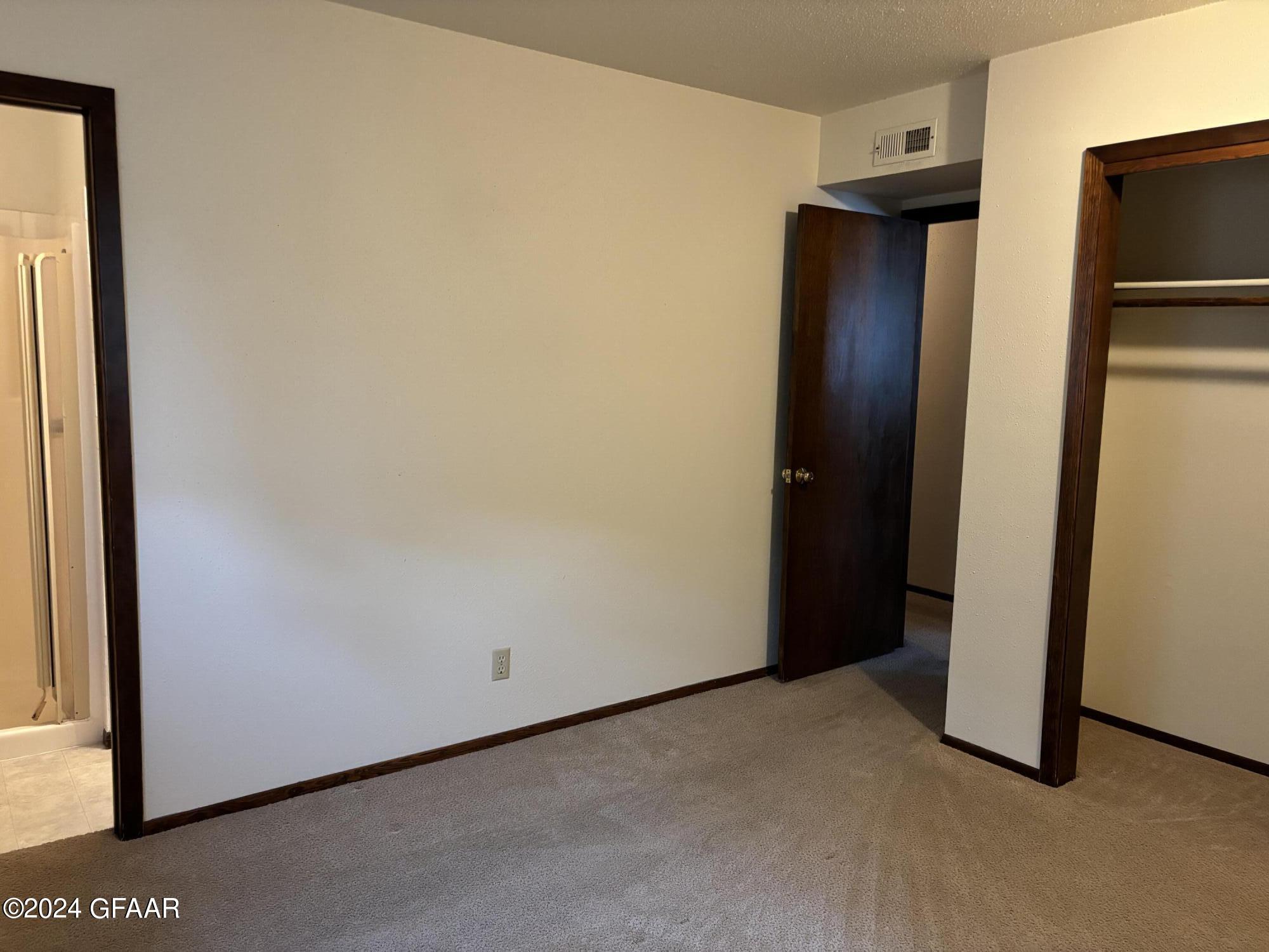 1302 RIDER Road