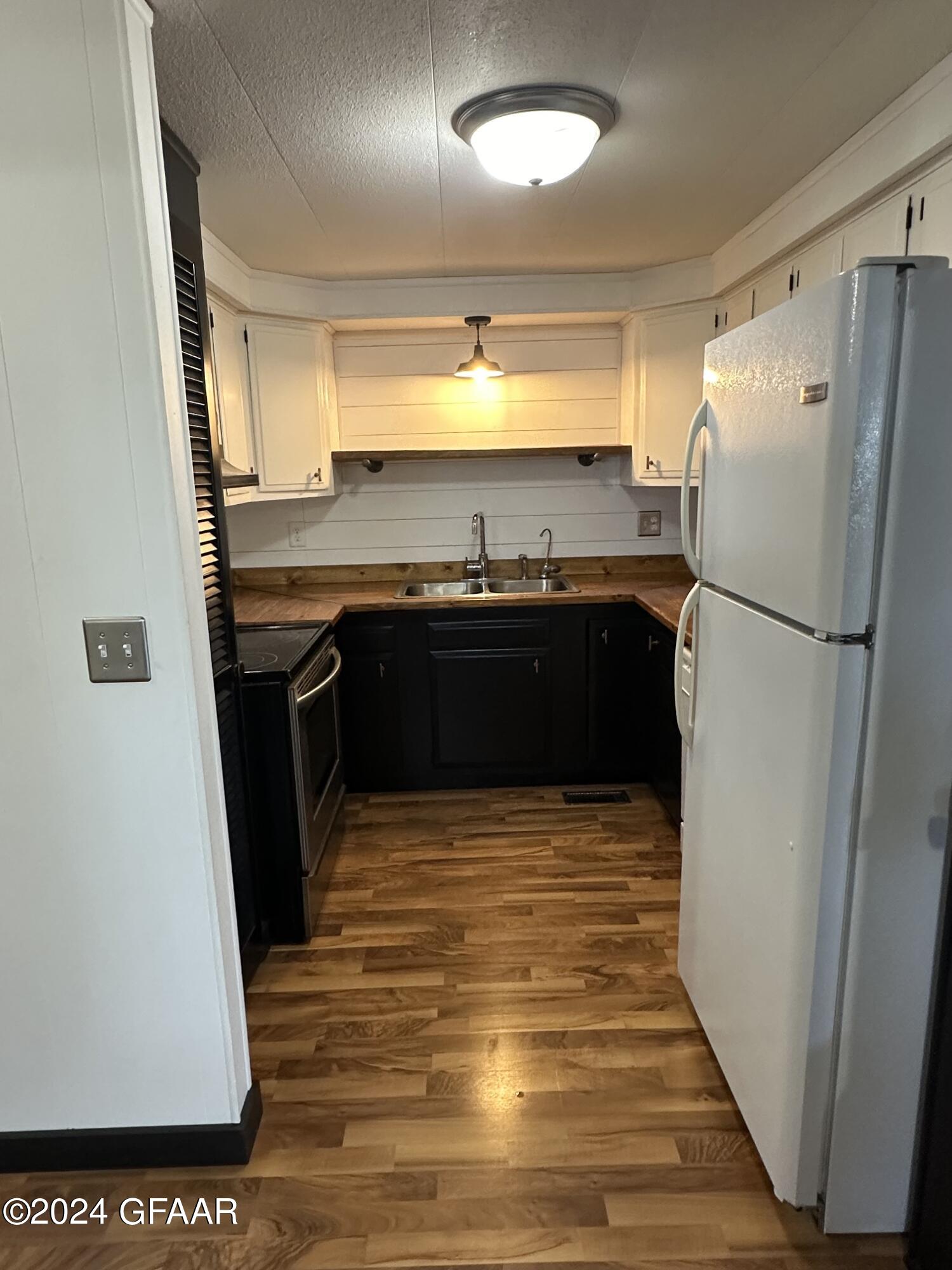 224 FRONT Street