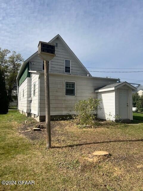 210 HUBBARD Street