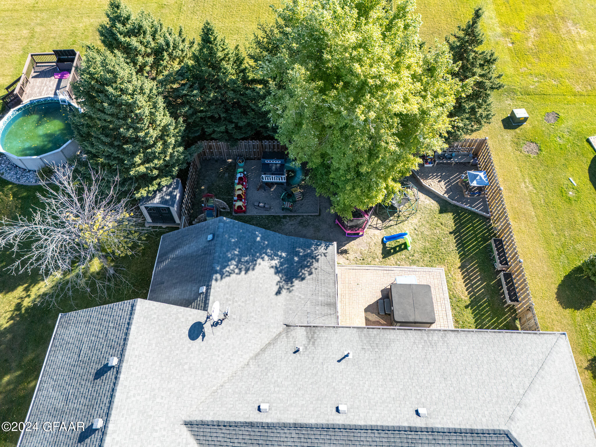 931 5TH Avenue SE