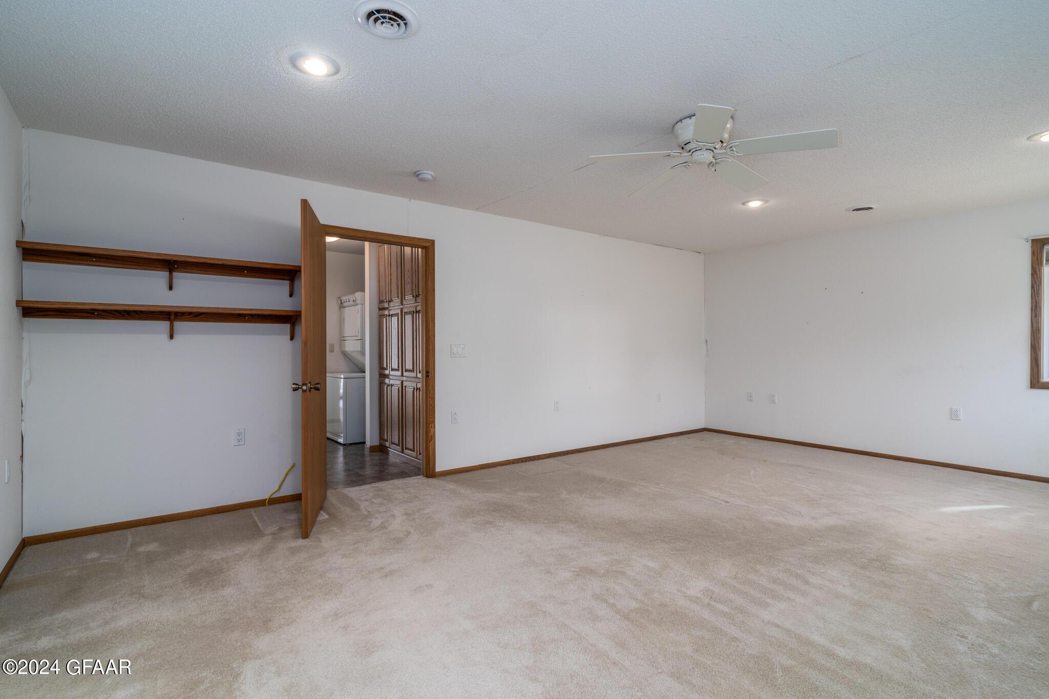 13422 ELMER HANSON Drive SE