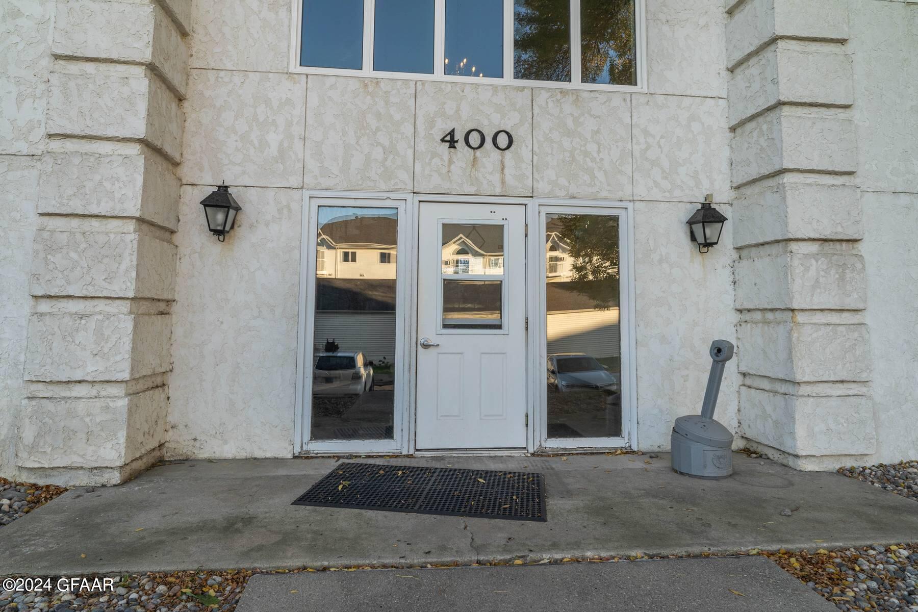 815 DUKE Drive, 428