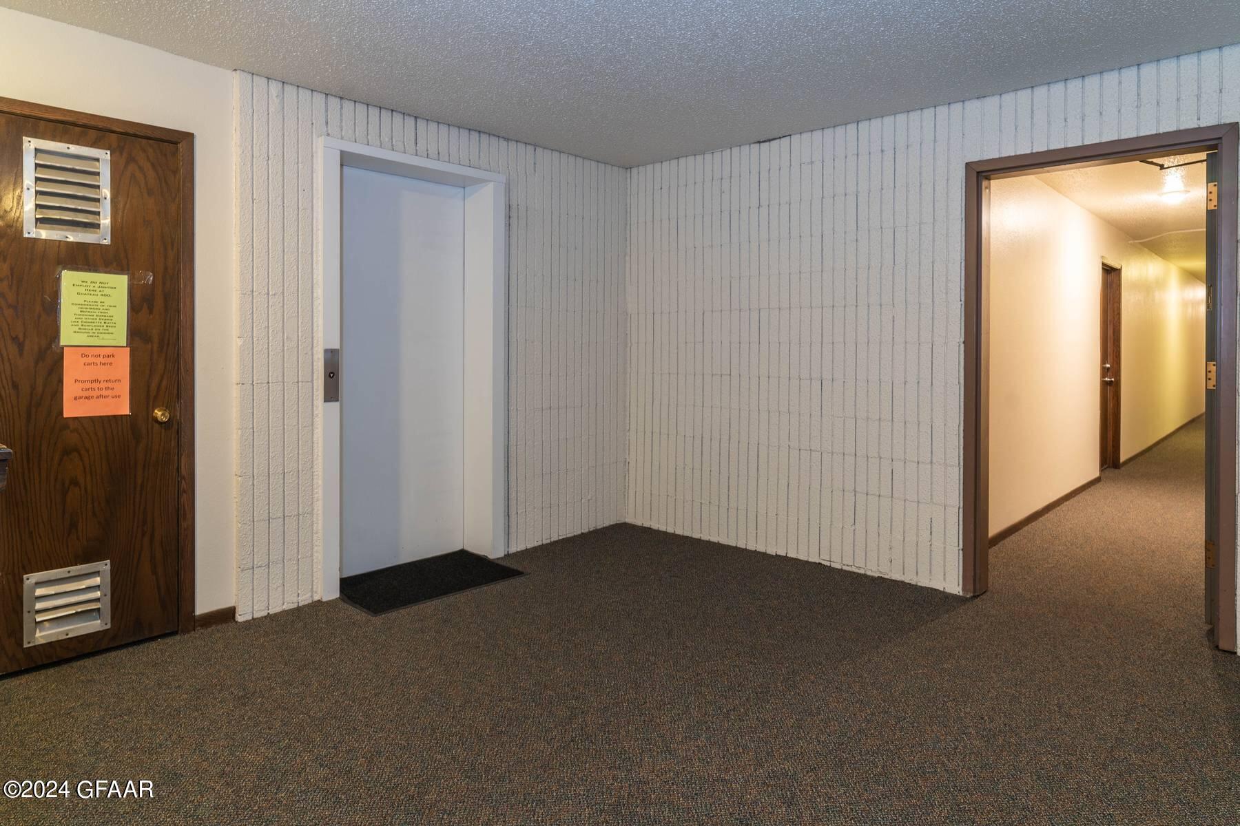 815 DUKE Drive, 428