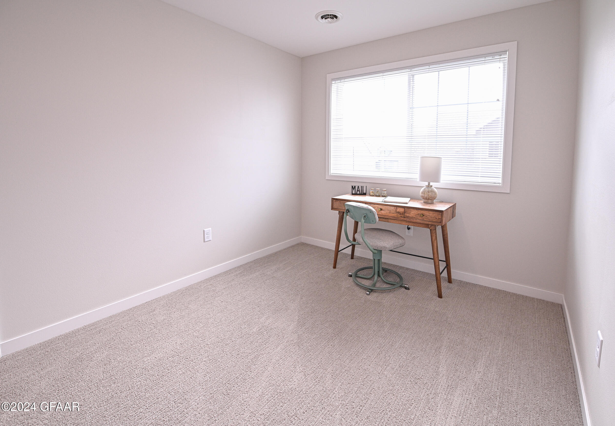 4428 EDGEWOOD Lane