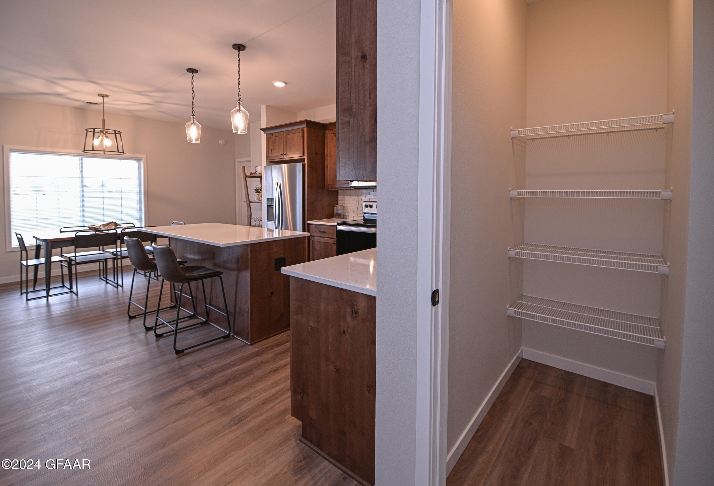 4428 EDGEWOOD Lane