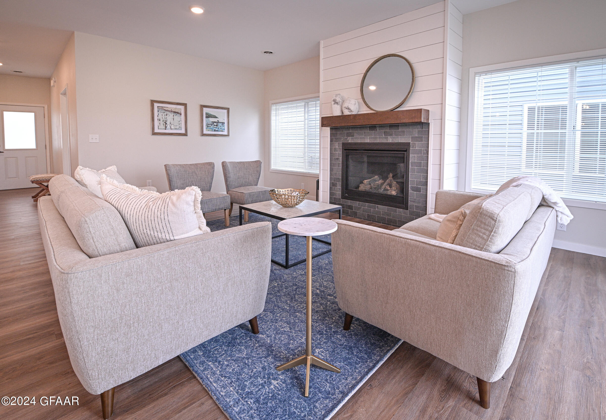 4428 EDGEWOOD Lane