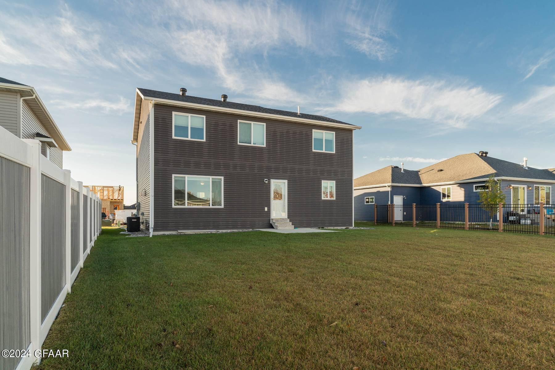 486 PLYMOUTH Lane