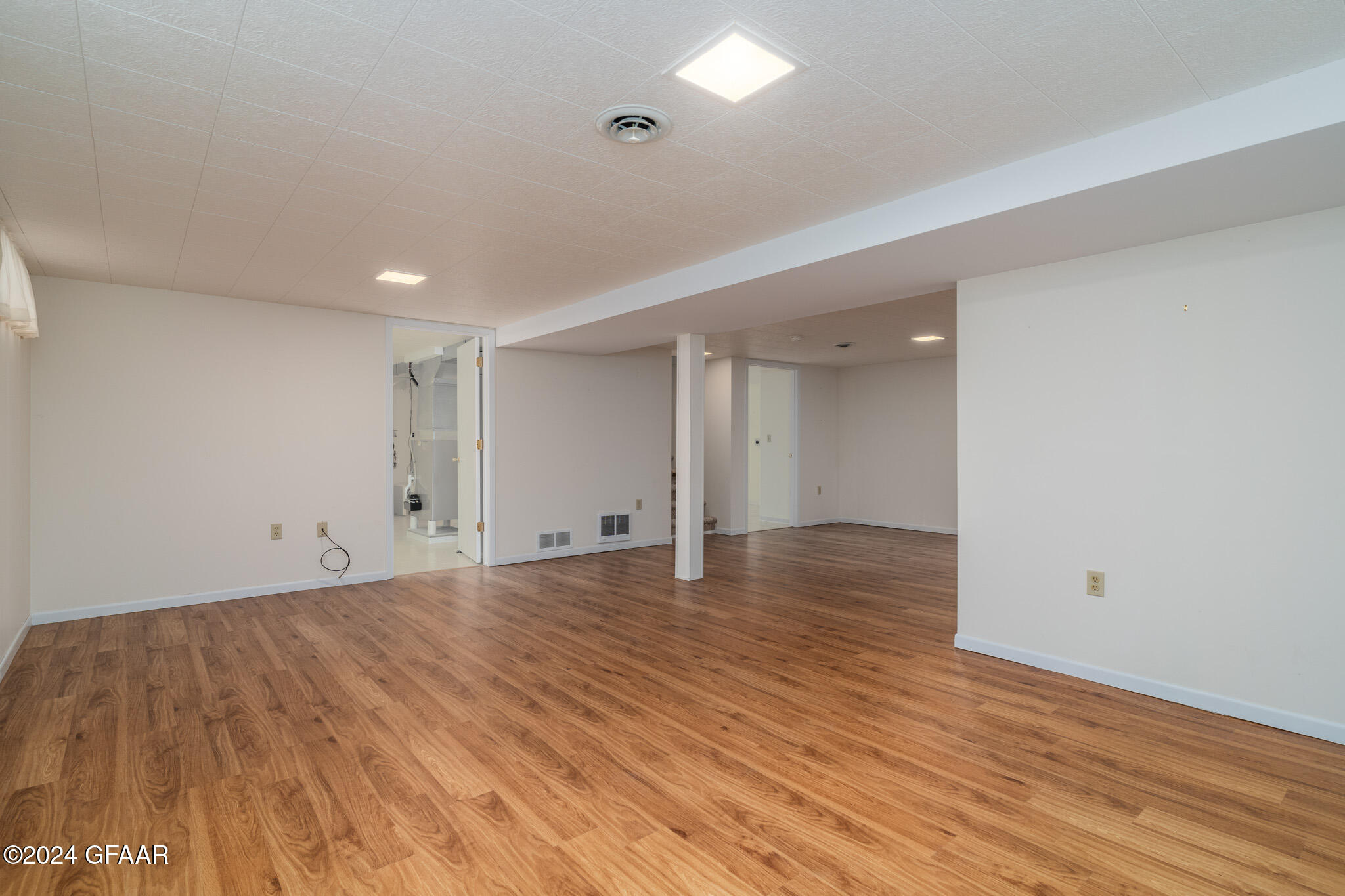 1022 GREENWOOD Drive SE