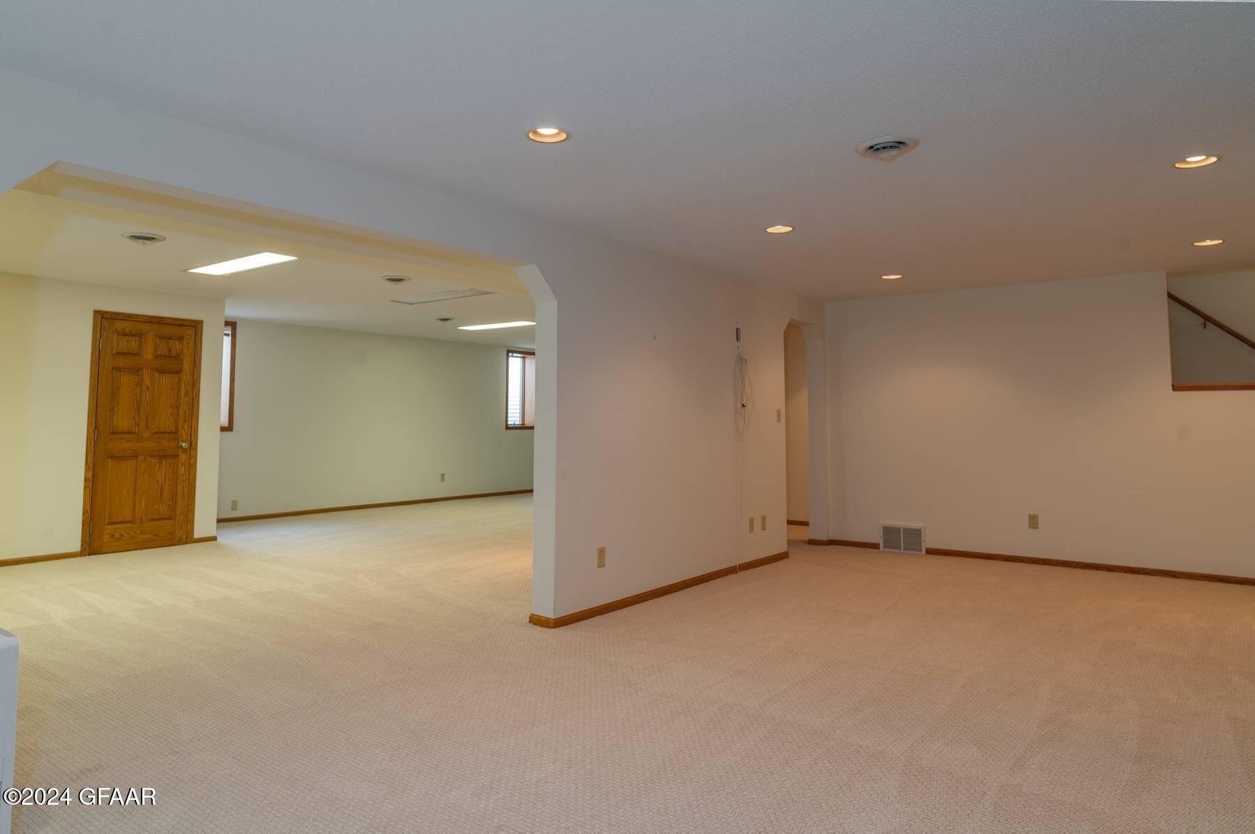 3875 BELMONT Road