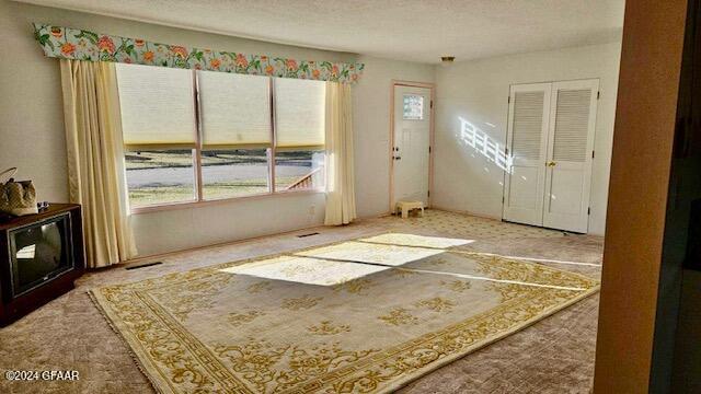 212 GOLF Avenue E, McVille