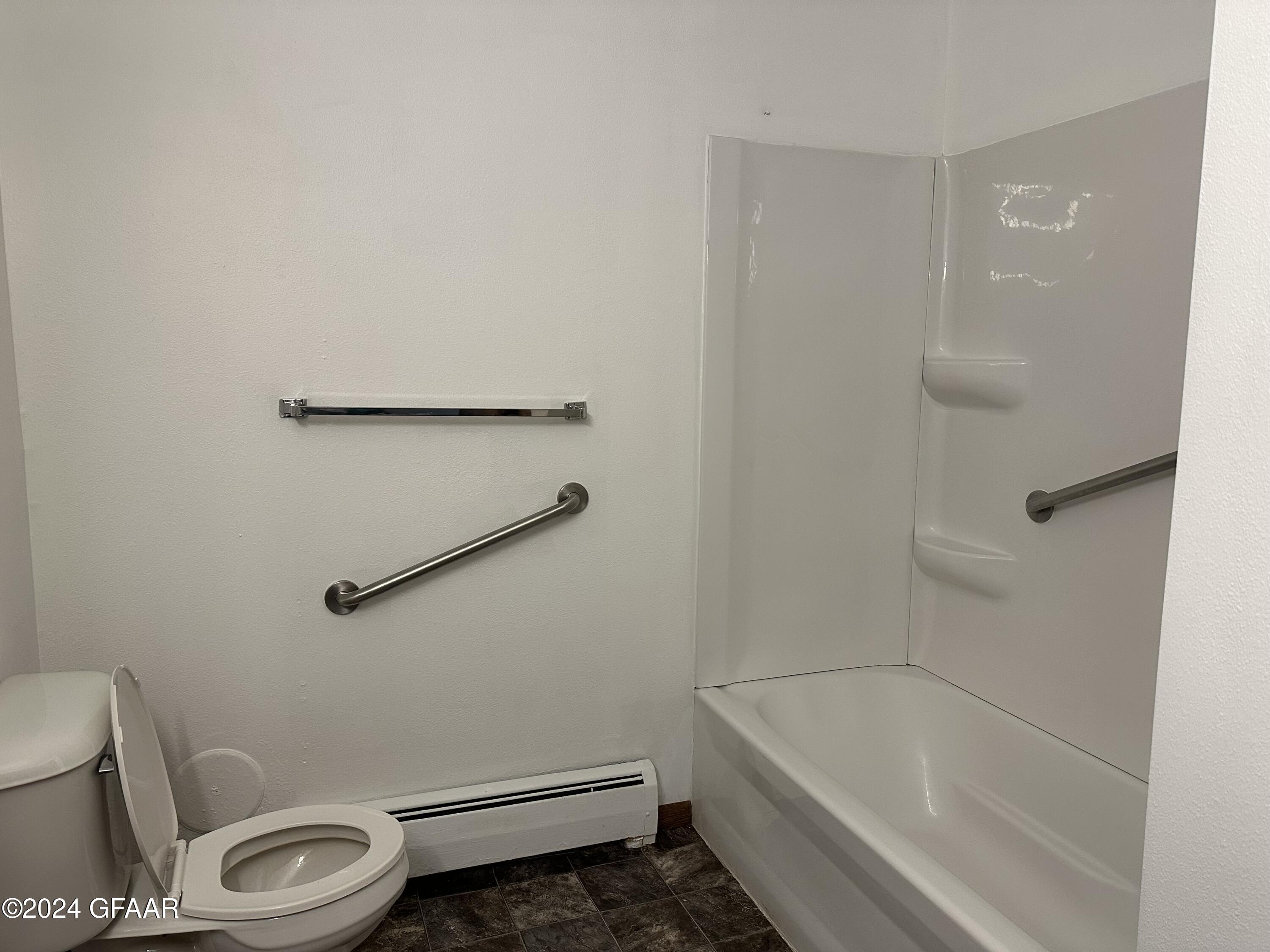 1711 21ST Avenue S, 105