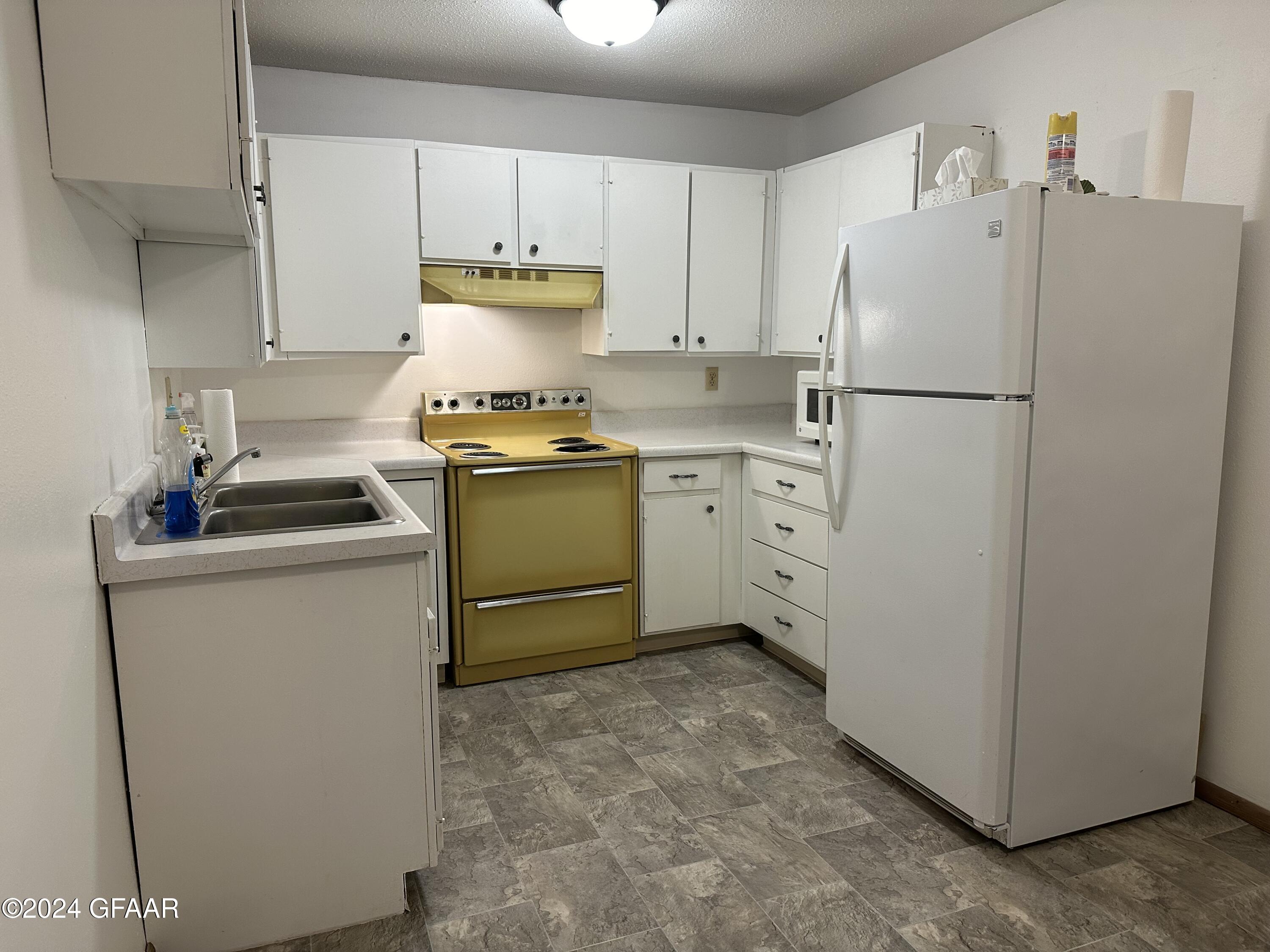 1711 21ST Avenue S, 105