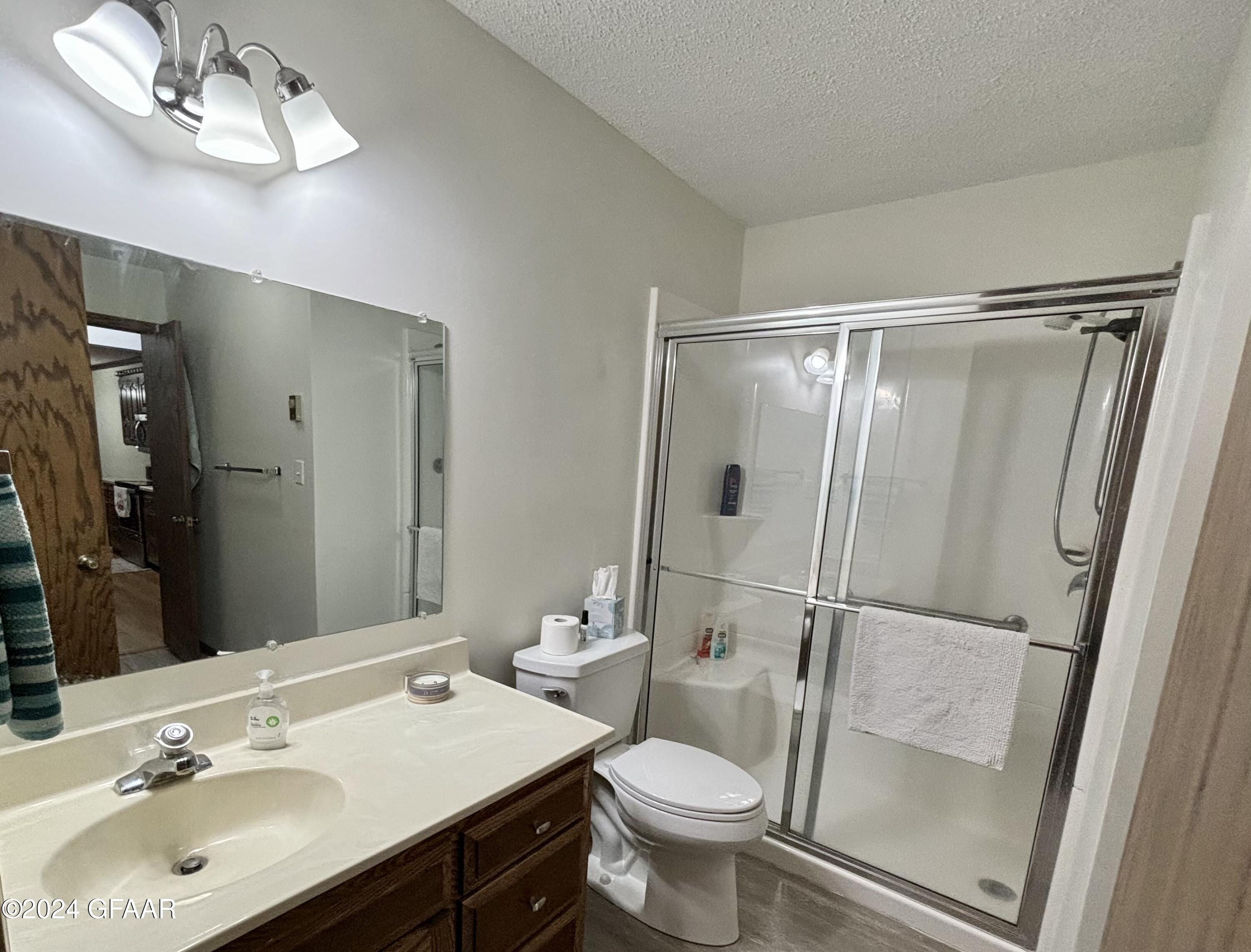 2200 29TH Street S, 82N