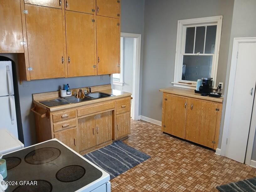 311 11TH Street N