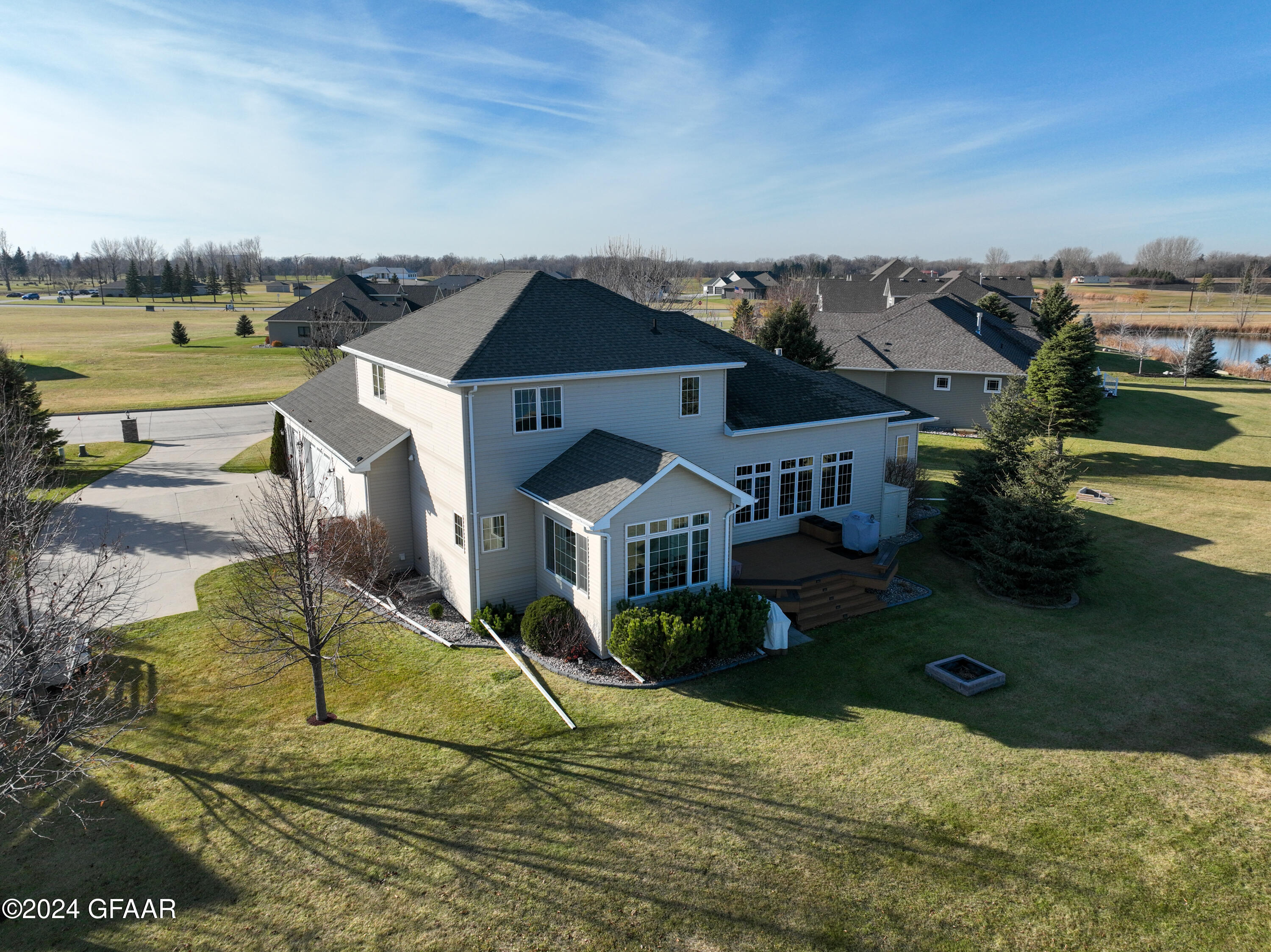 2426 PEBBLE BEACH Road NW