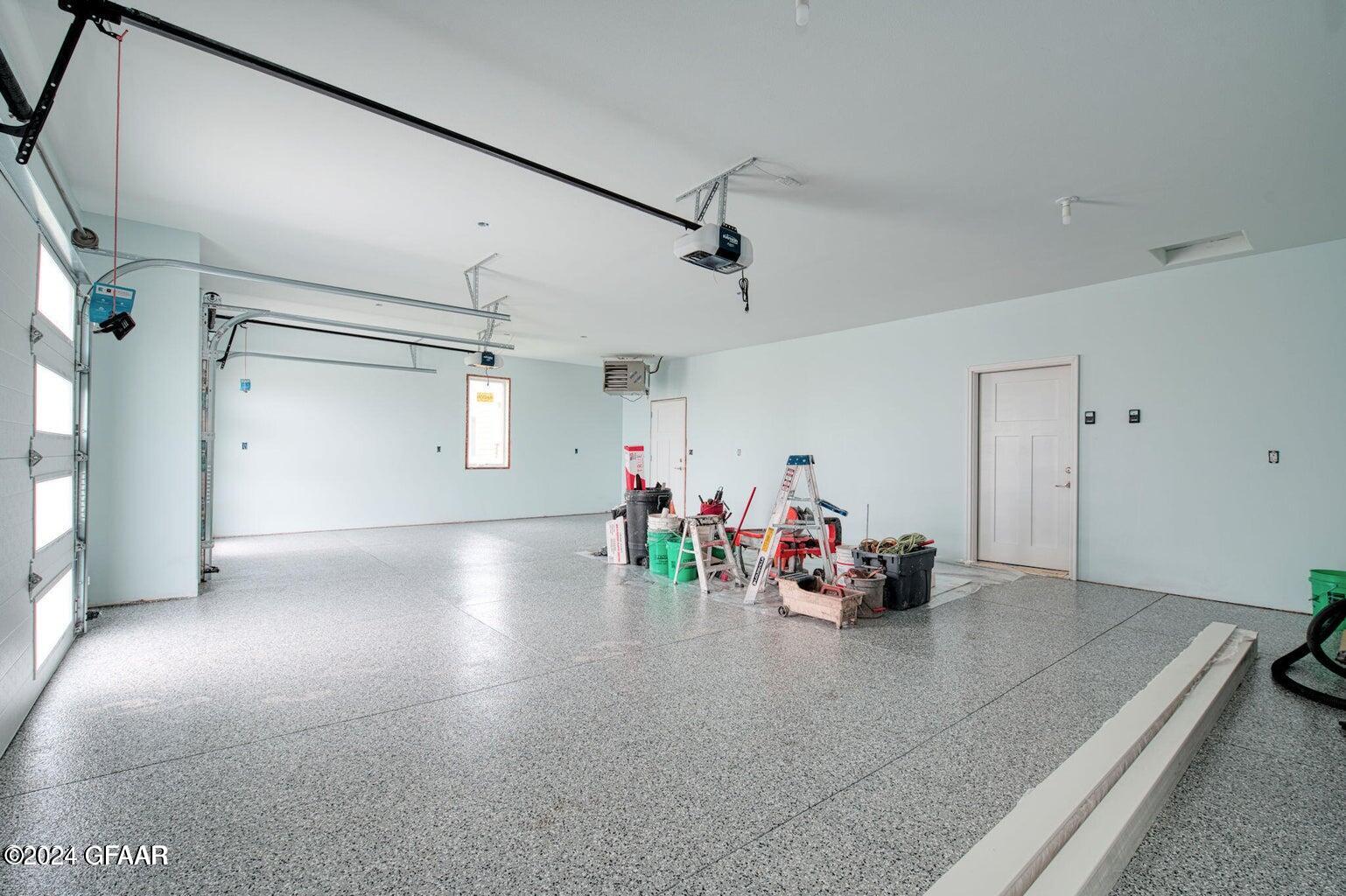 5972 PRAIRIEWOOD Drive W