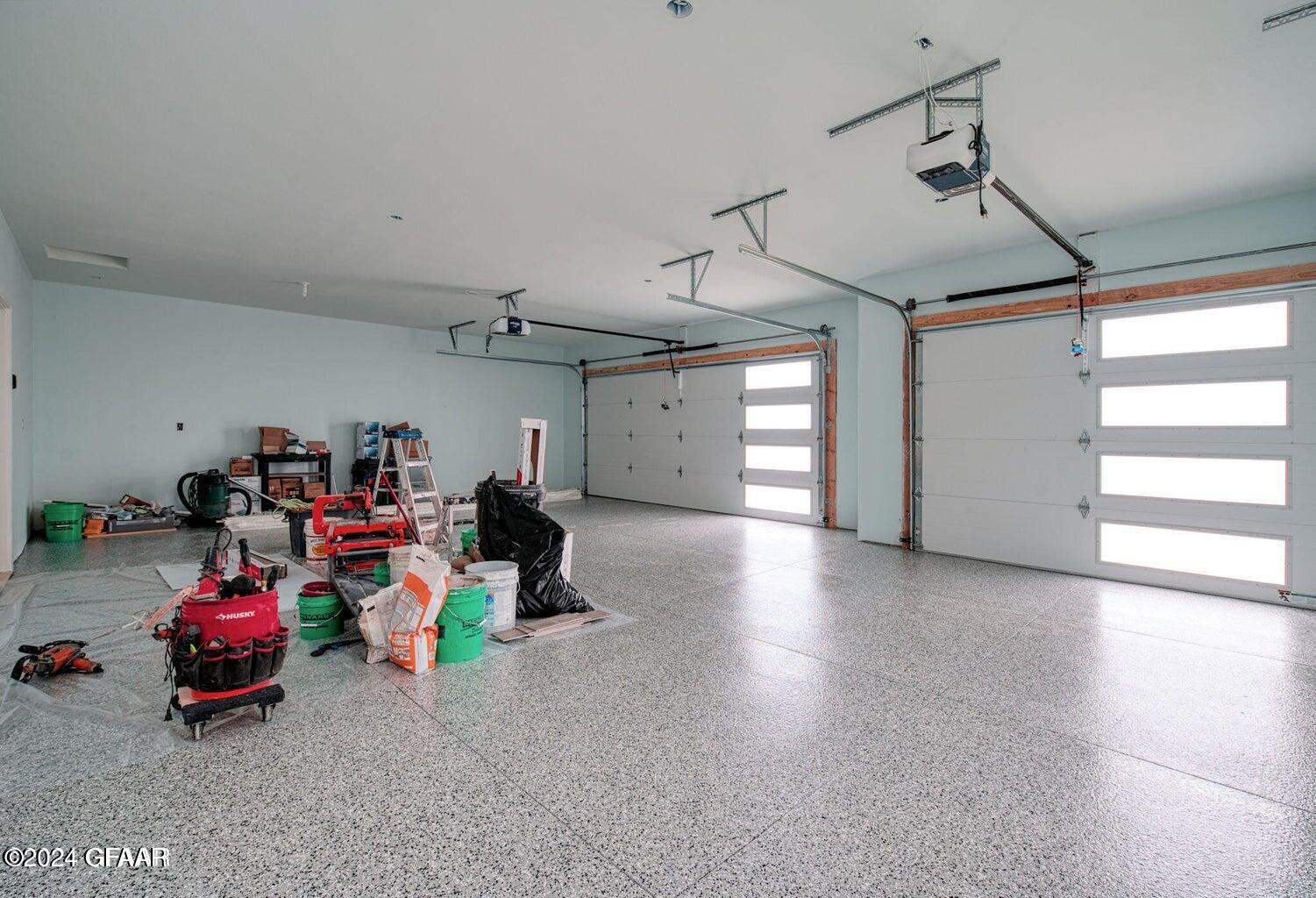 5972 PRAIRIEWOOD Drive W