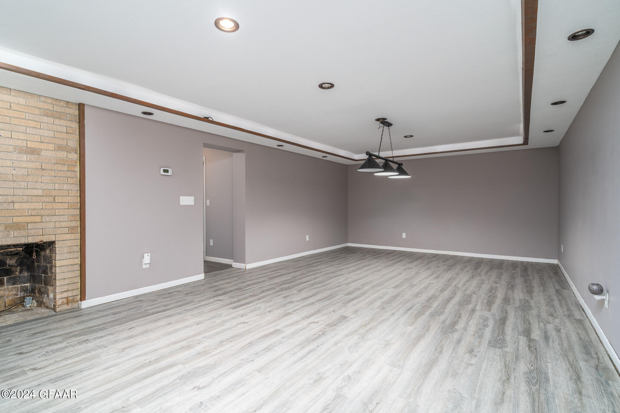 711 REEVES Drive